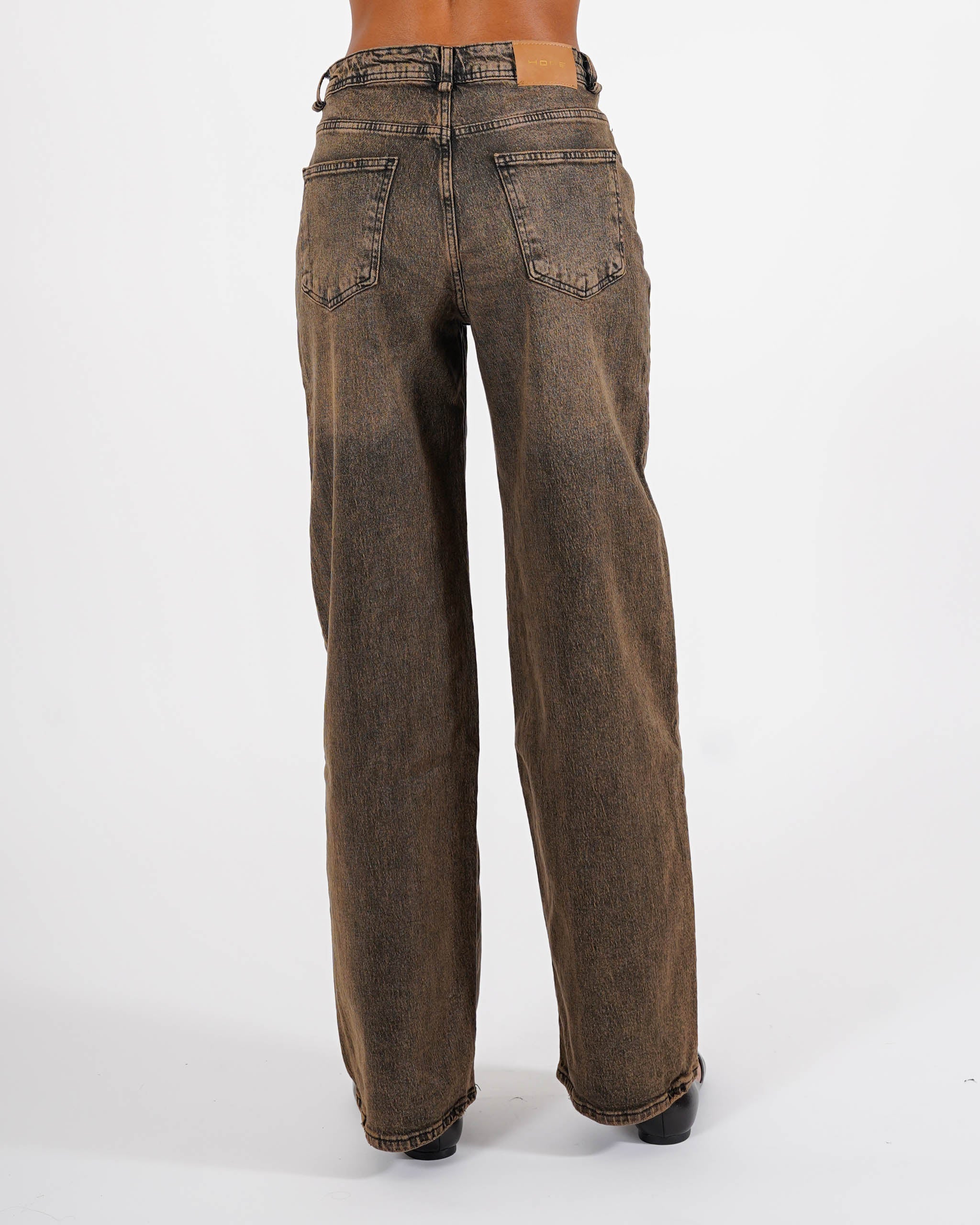 Jeans balloon fit in tela denim - Contenta