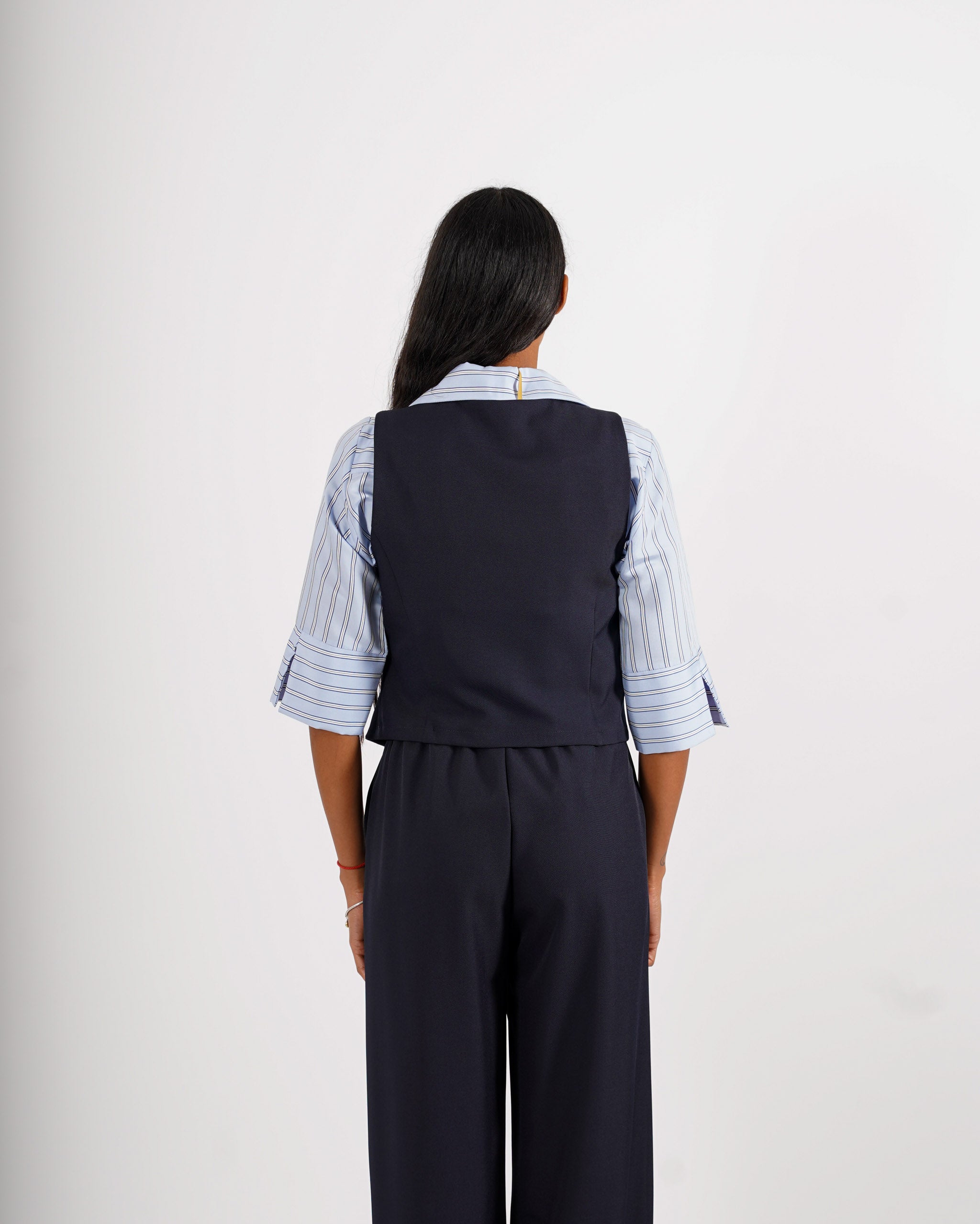 Gilet monopetto con fibia - Partenope