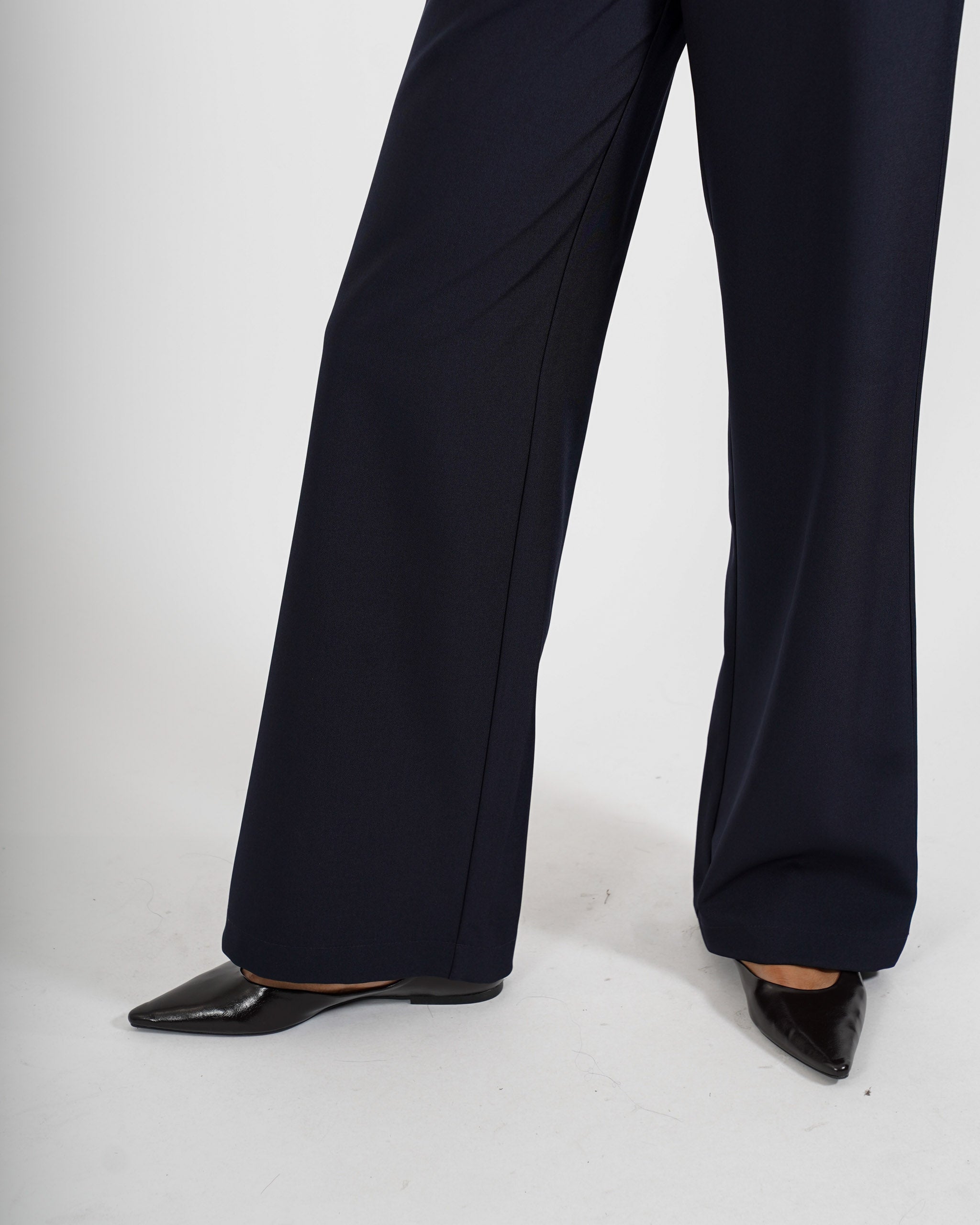 Pantaloni regular in eco fibra -Paulina