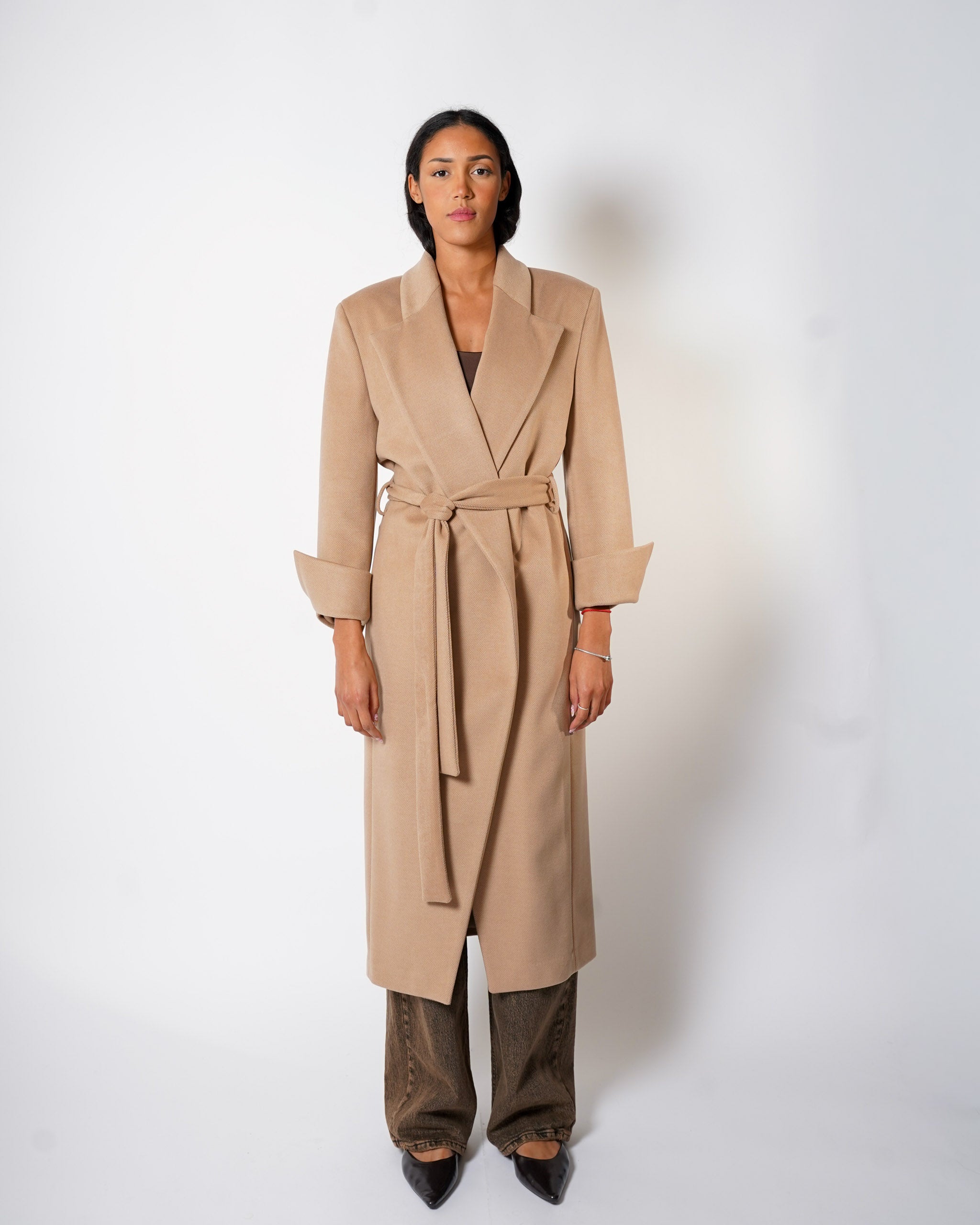 Cappotto lungo con cintura rimovibile con spacco sui polsi- Miranda