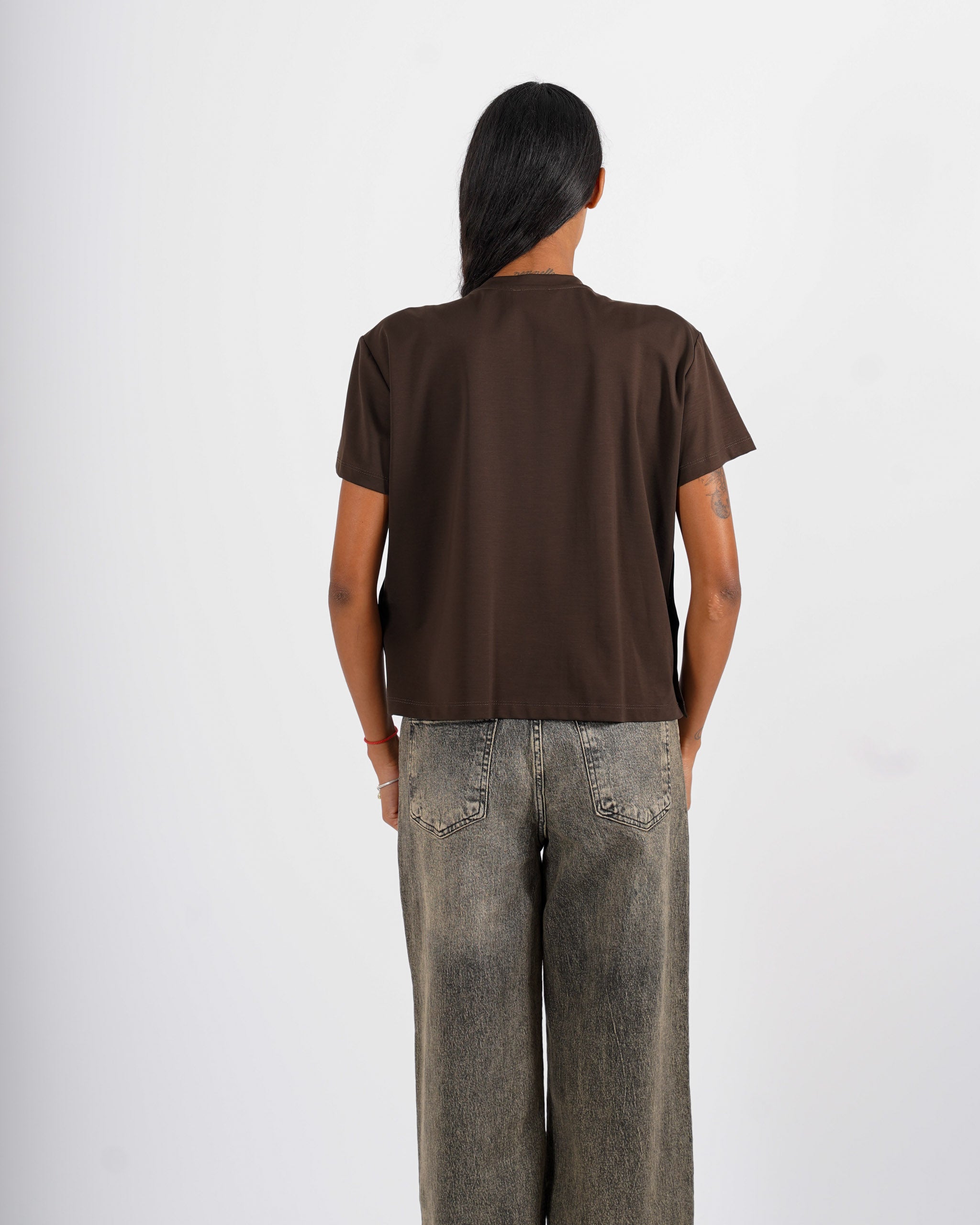Shirt girocollo mezza manica con bottoni oro - Calibrata