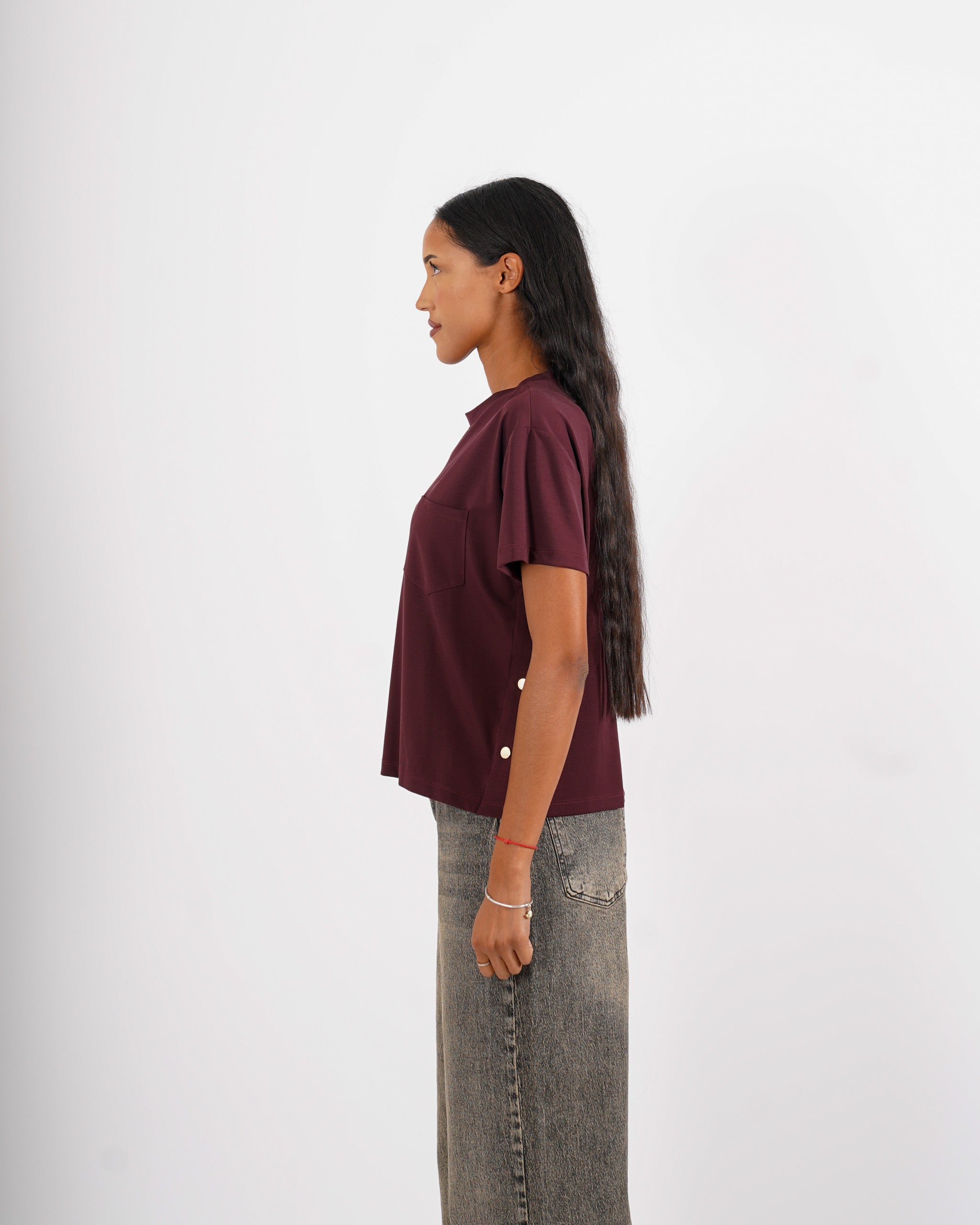 Shirt girocollo mezza manica con bottoni oro - Calibrata
