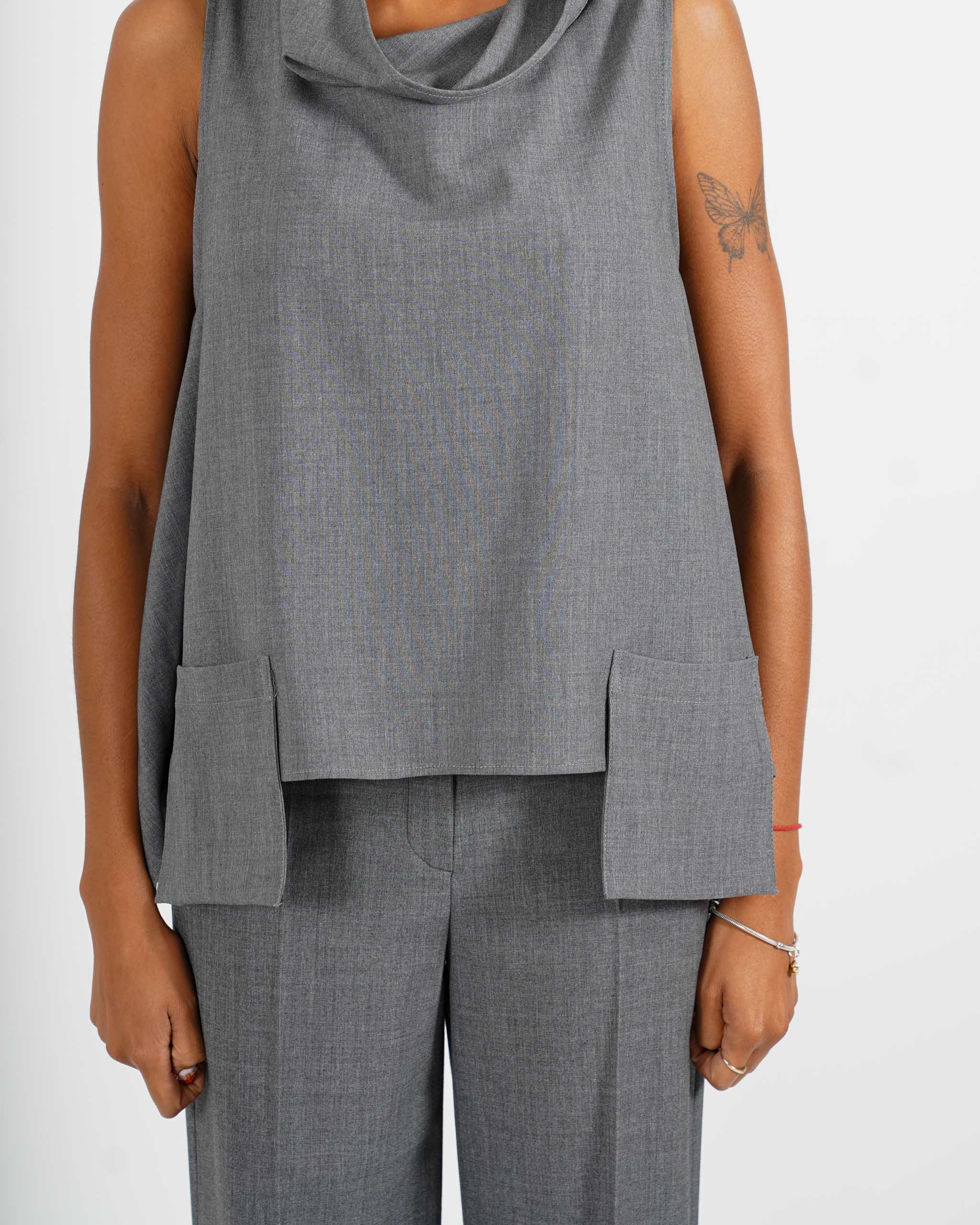 Blusa smanicata asimmetrica - Mirata