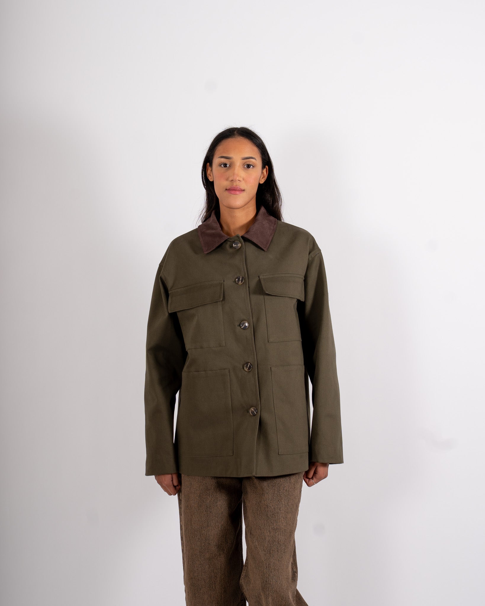 Field jacket con tasche a pattina e dettagli in eco camoscio - Filomena