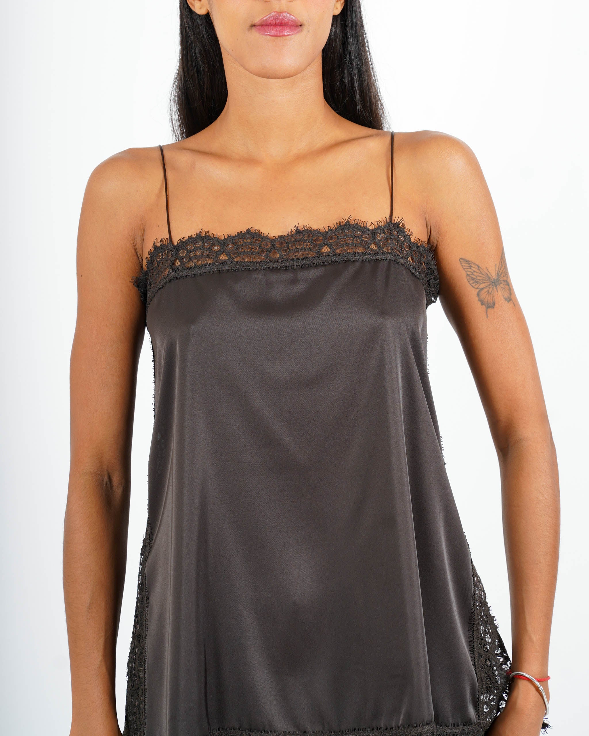 Top lungo con pizzo macramè in mano raso - Kolapa