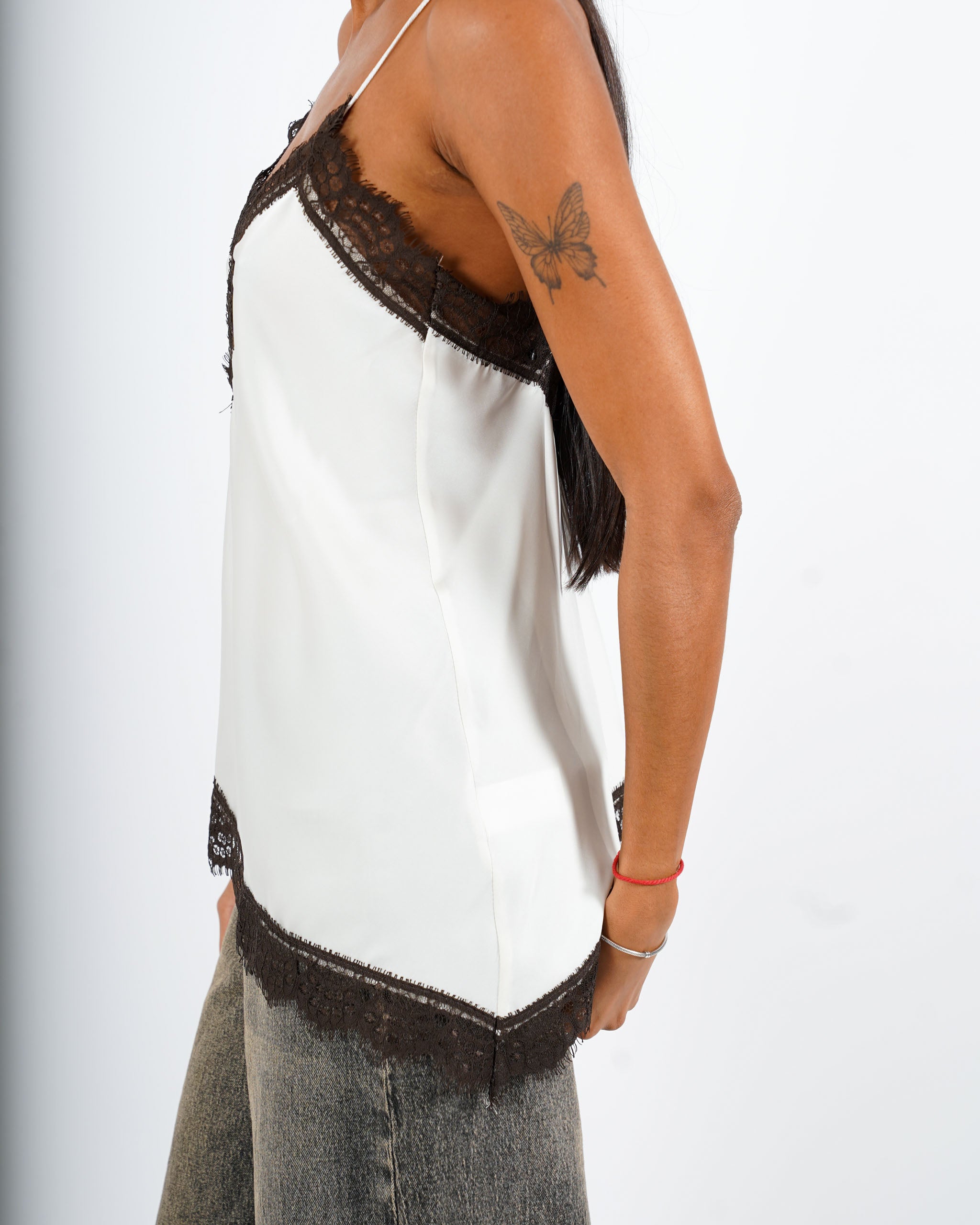 Top lungo con pizzo macramè in mano raso - Lisimba