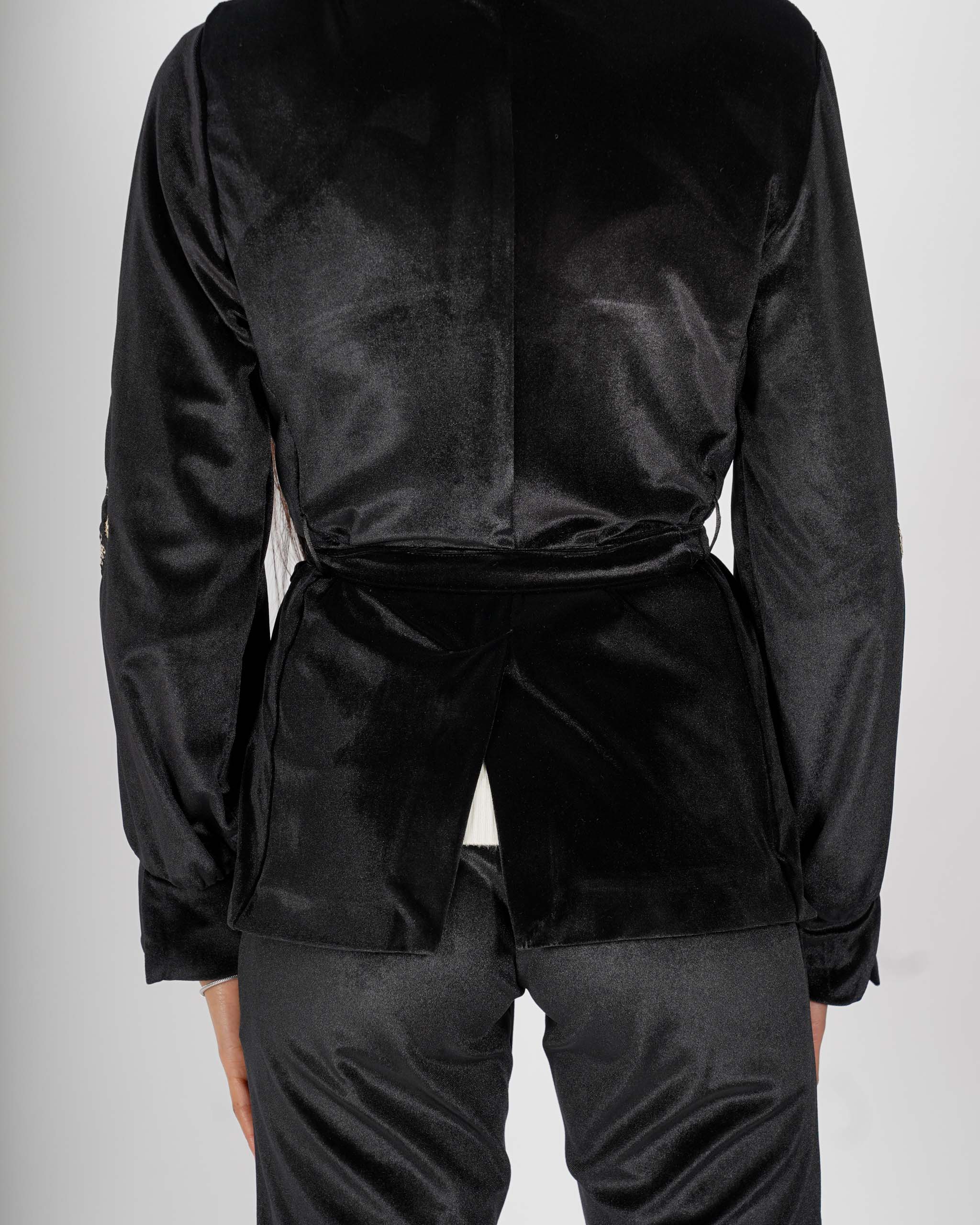 Giacca monopetto con cintura e ricamo in velluto liscio - Sporadica