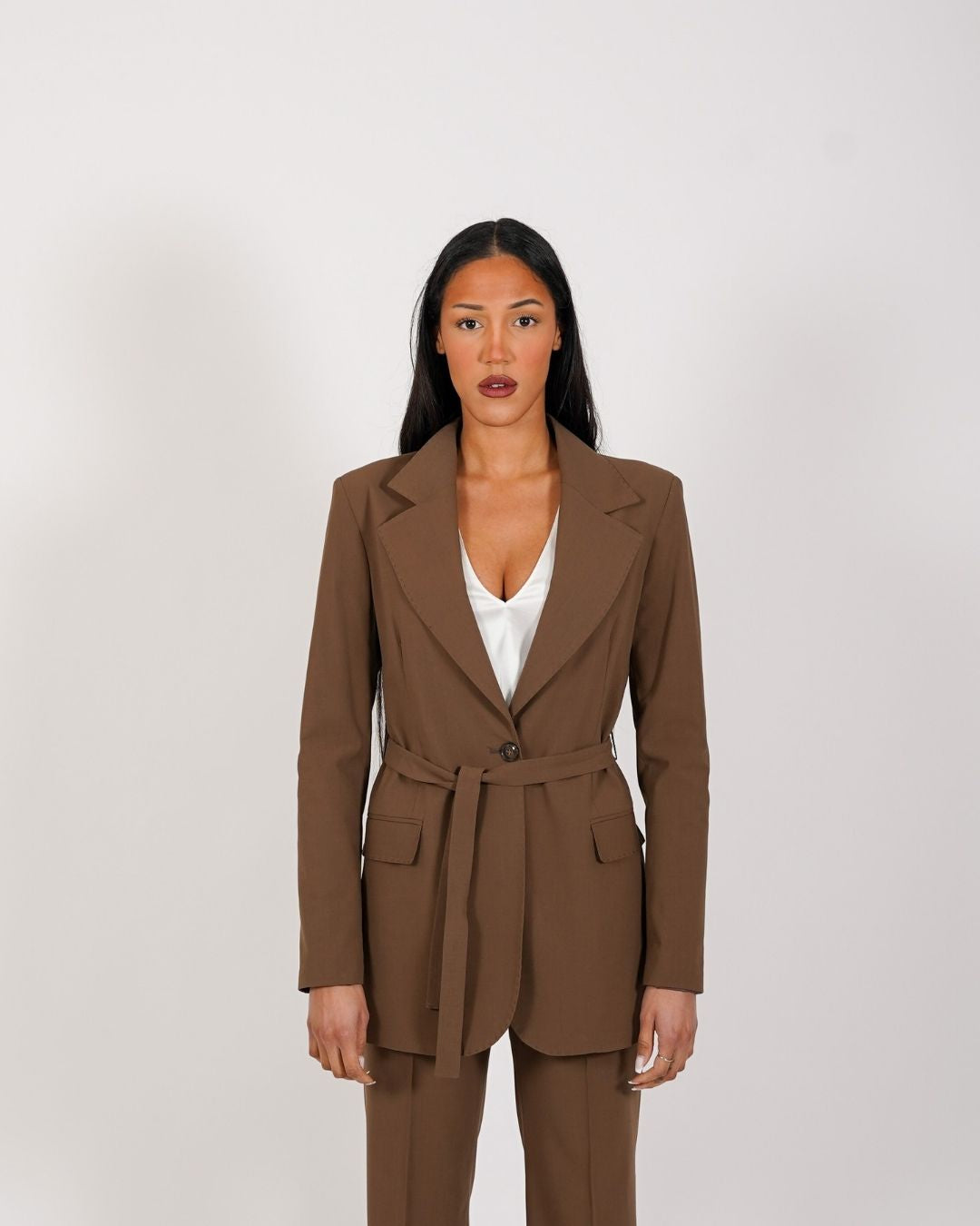 Giacca monopetto con cintura in vita - Serena