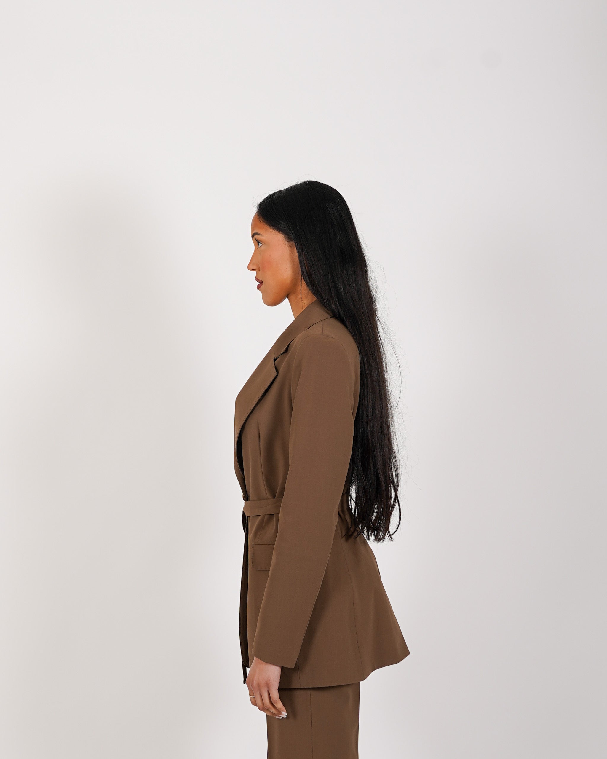 Giacca monopetto con cintura in vita - Serena