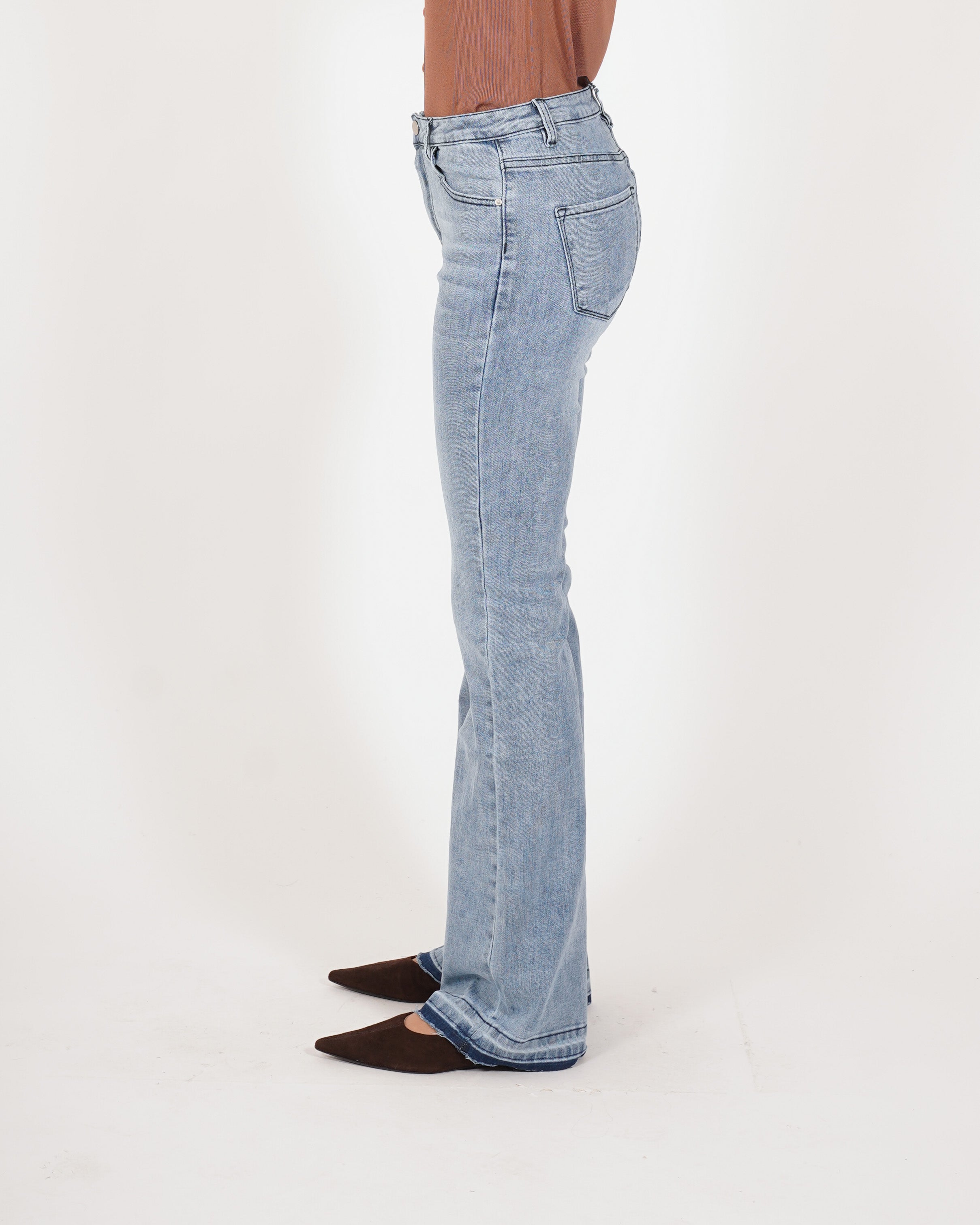 Jeans stretch gamba larga con vita regolare  - Beverly