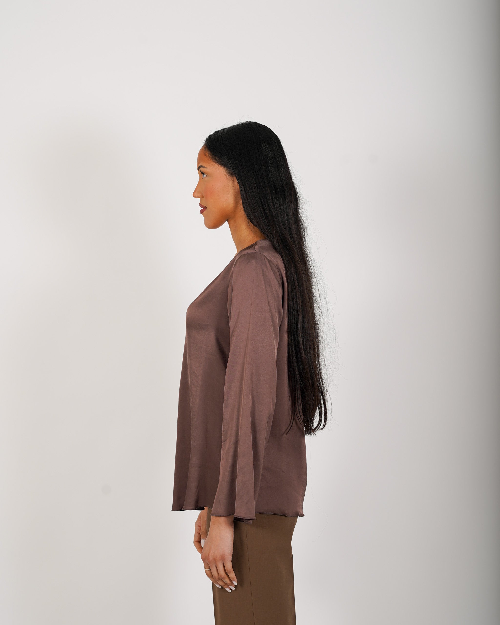 Blusa scollo a v manica lunga in raso - Carrà