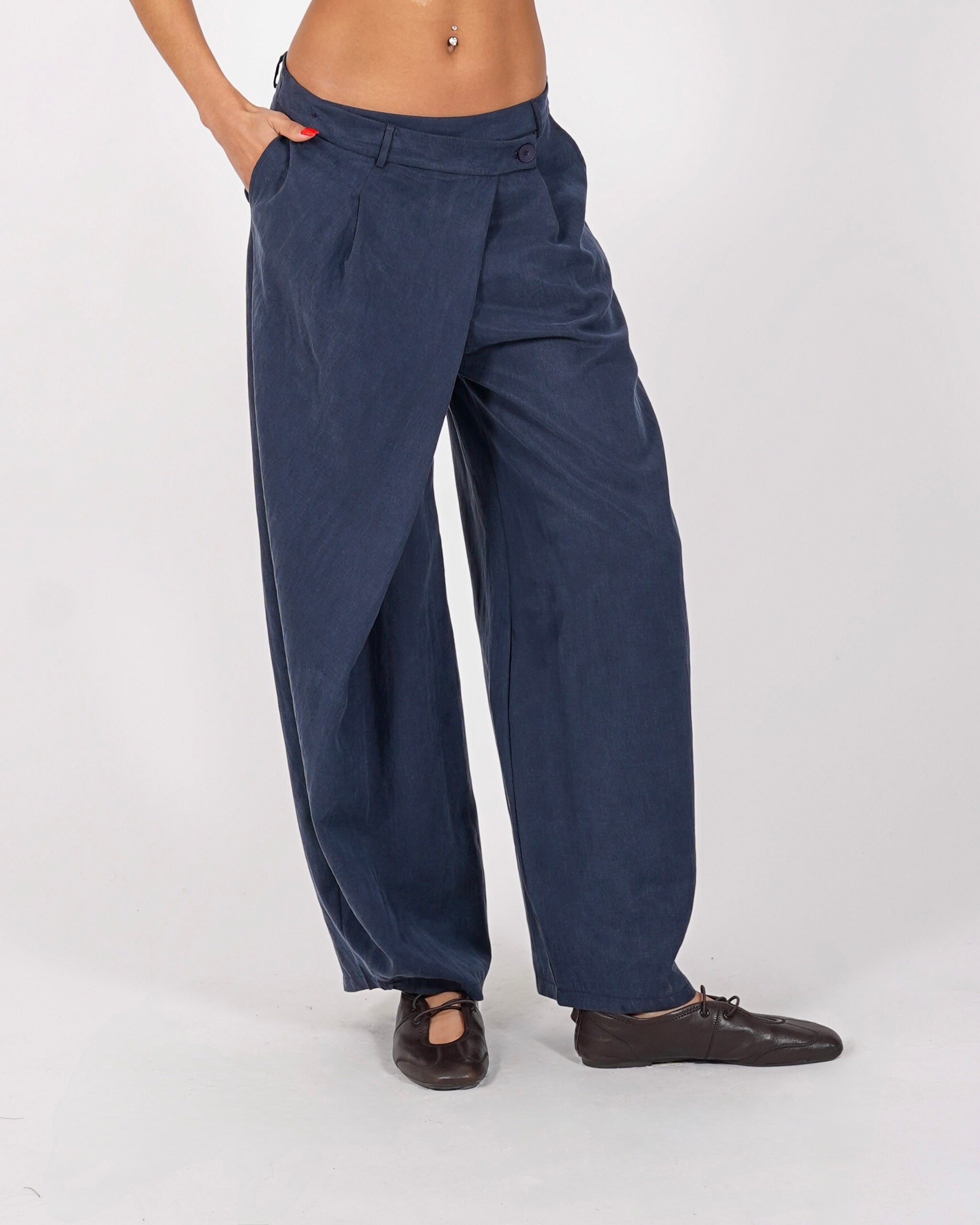 Pantaloni con baschina e gamba larga - Celine