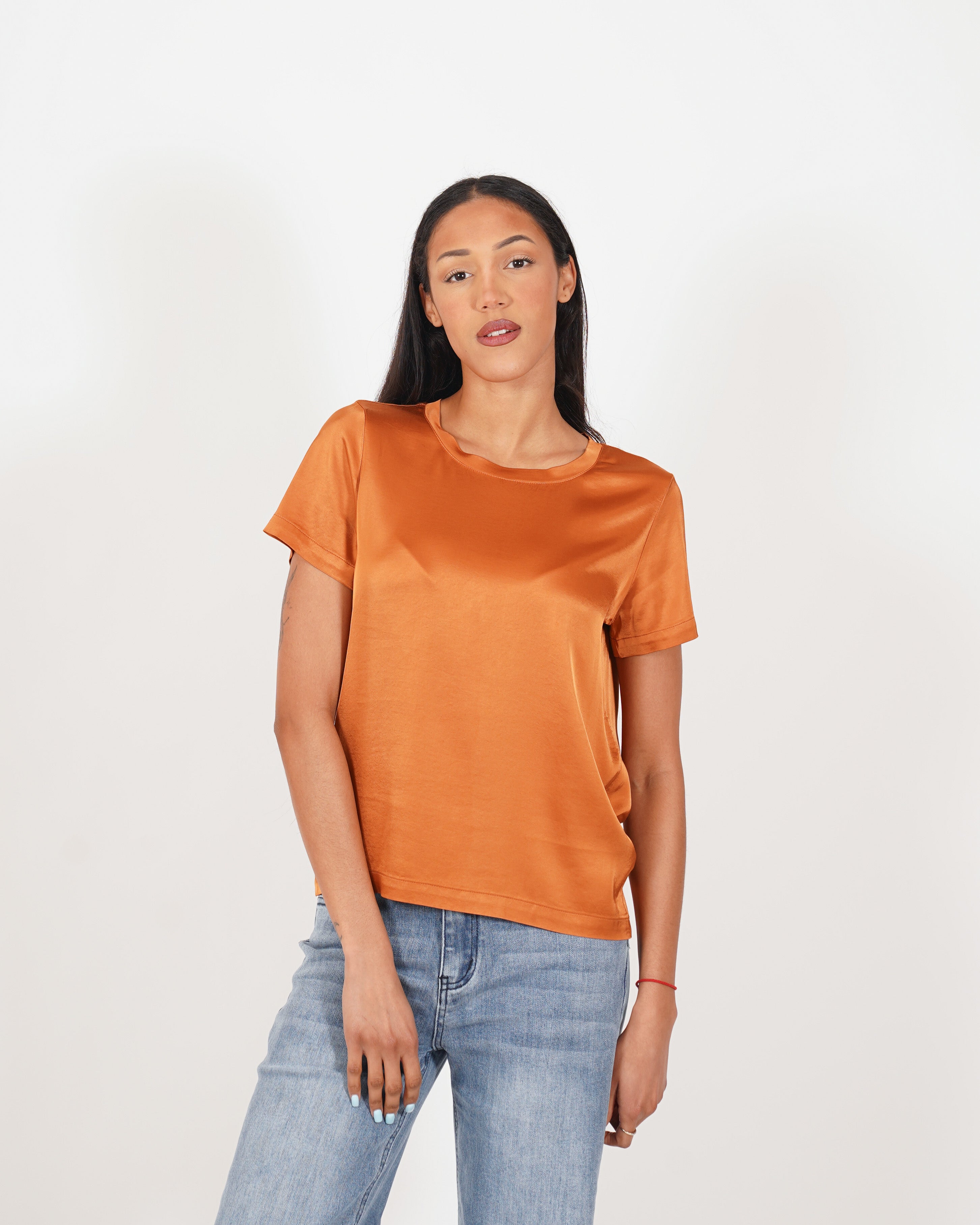 Blusa girocollo mezza manica in raso - Rewill