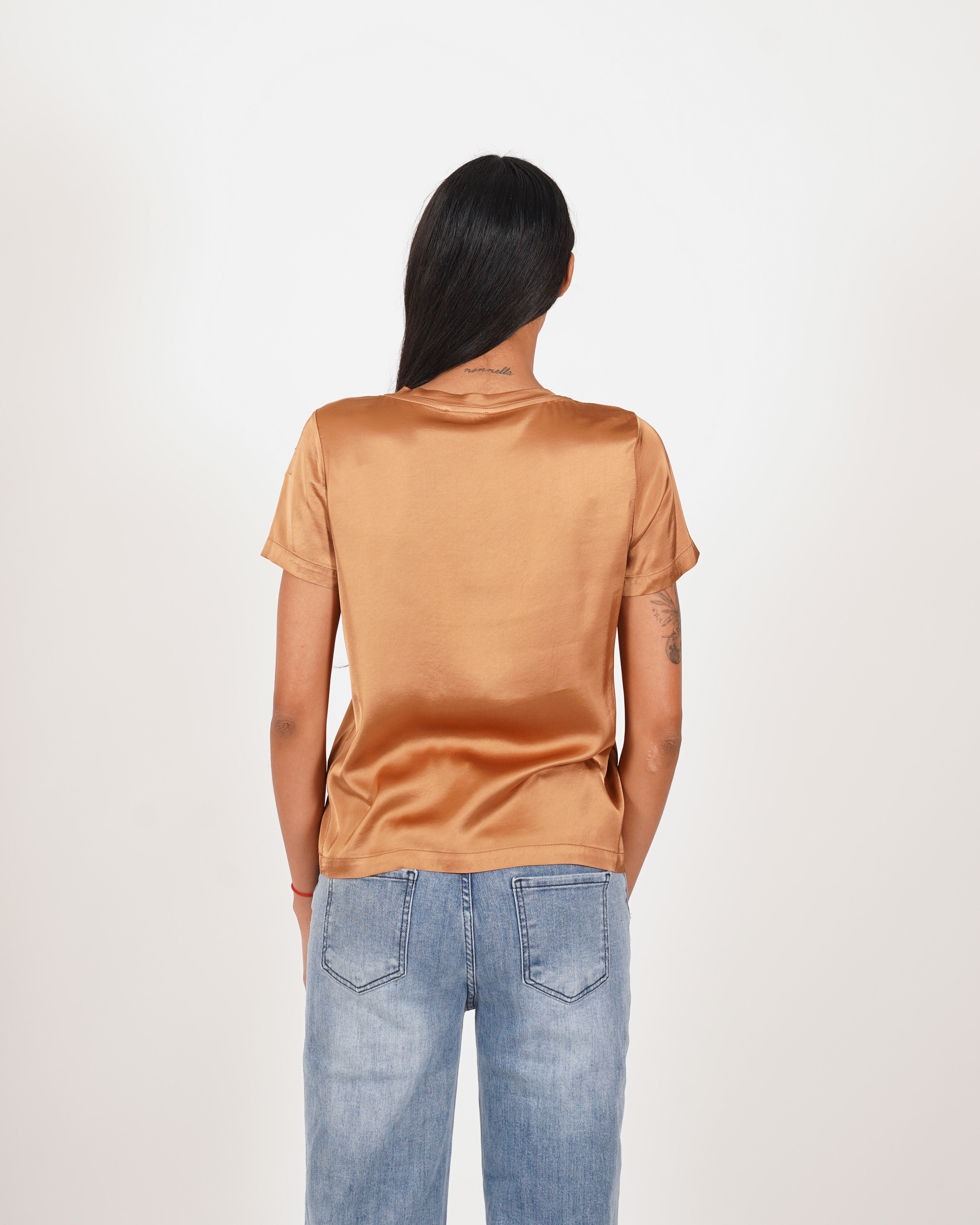 Blusa girocollo mezza manica in raso - Rewill