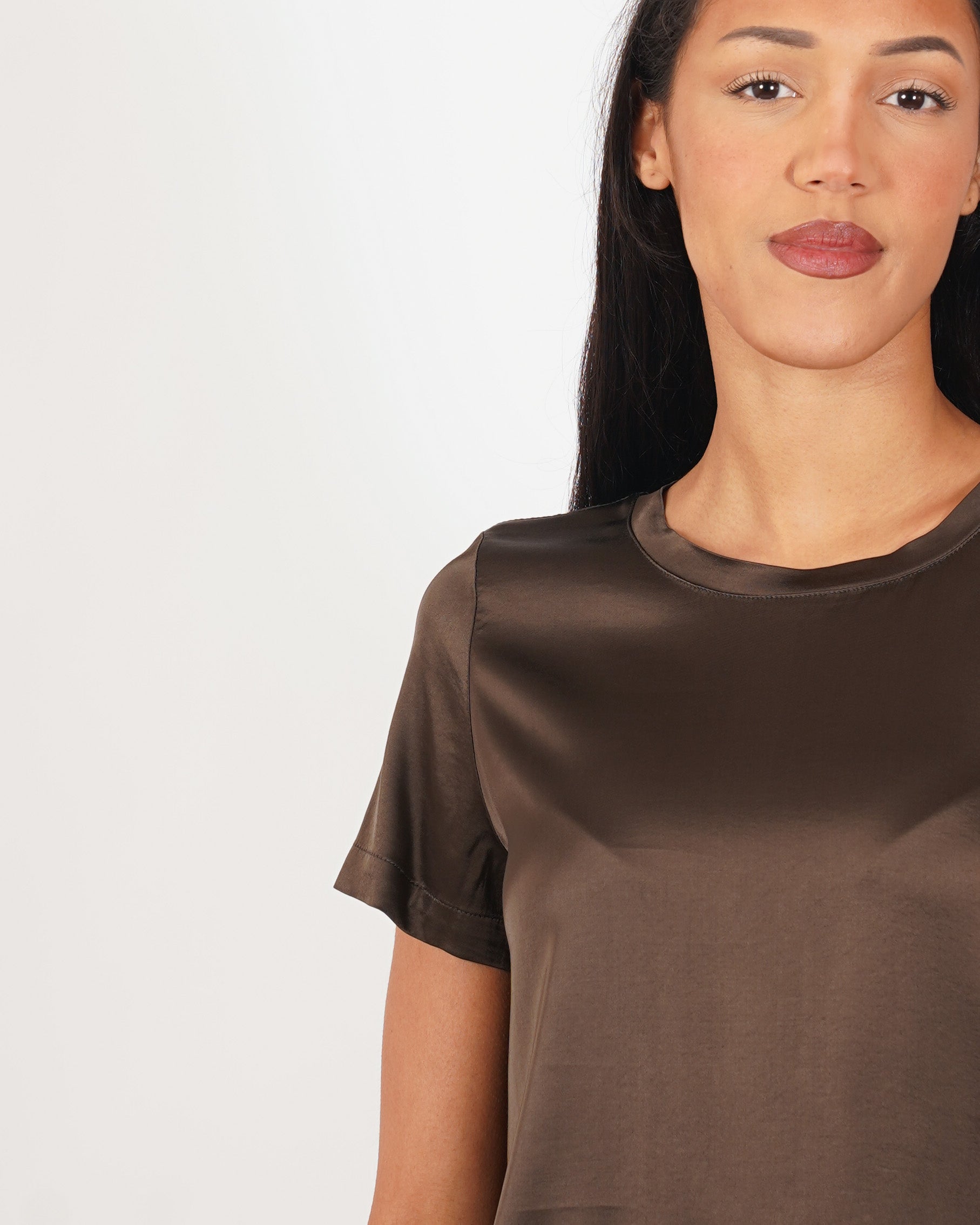 Blusa girocollo mezza manica in raso - Rewill