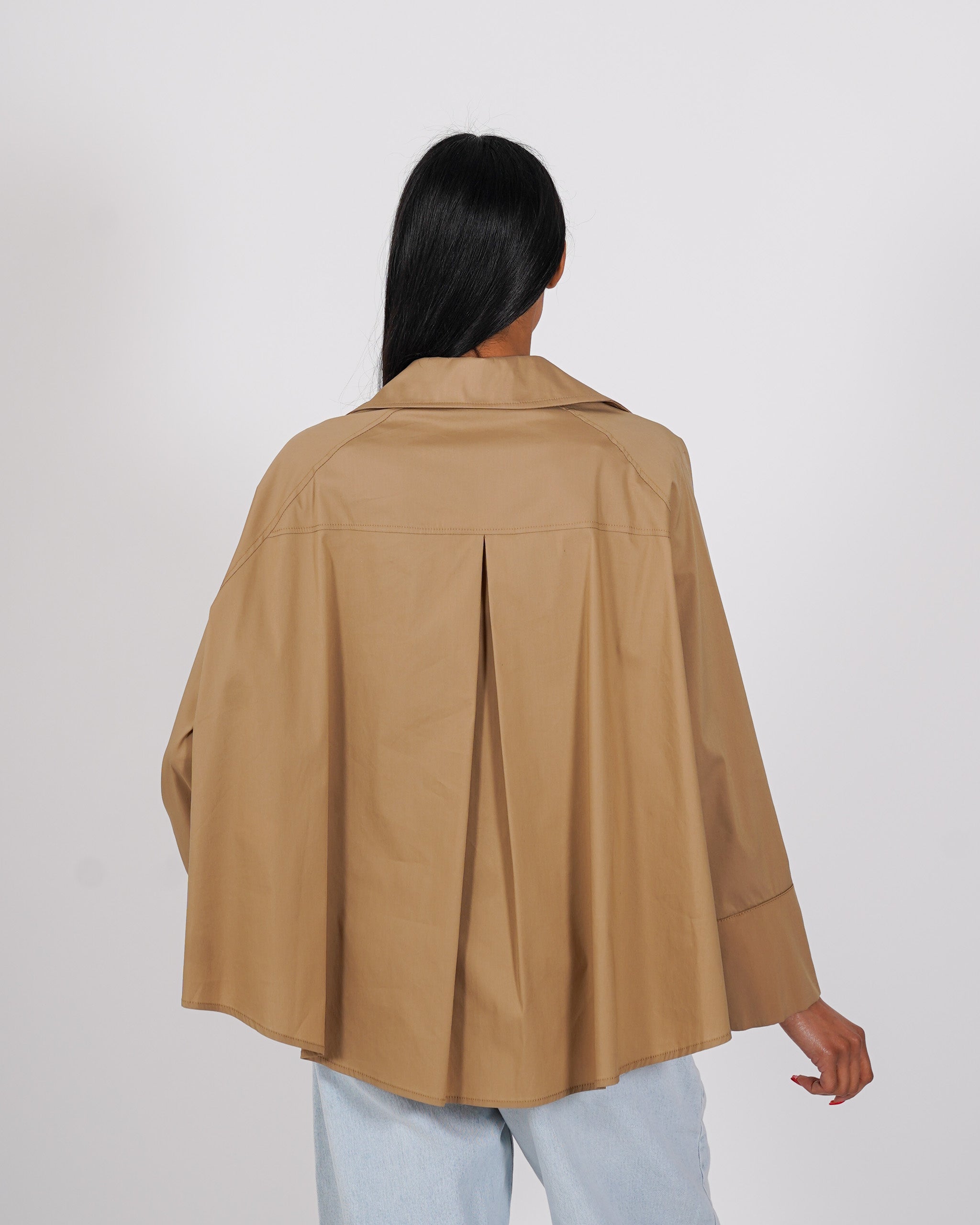 Camicia doppio petto stondata sul retro - Toner