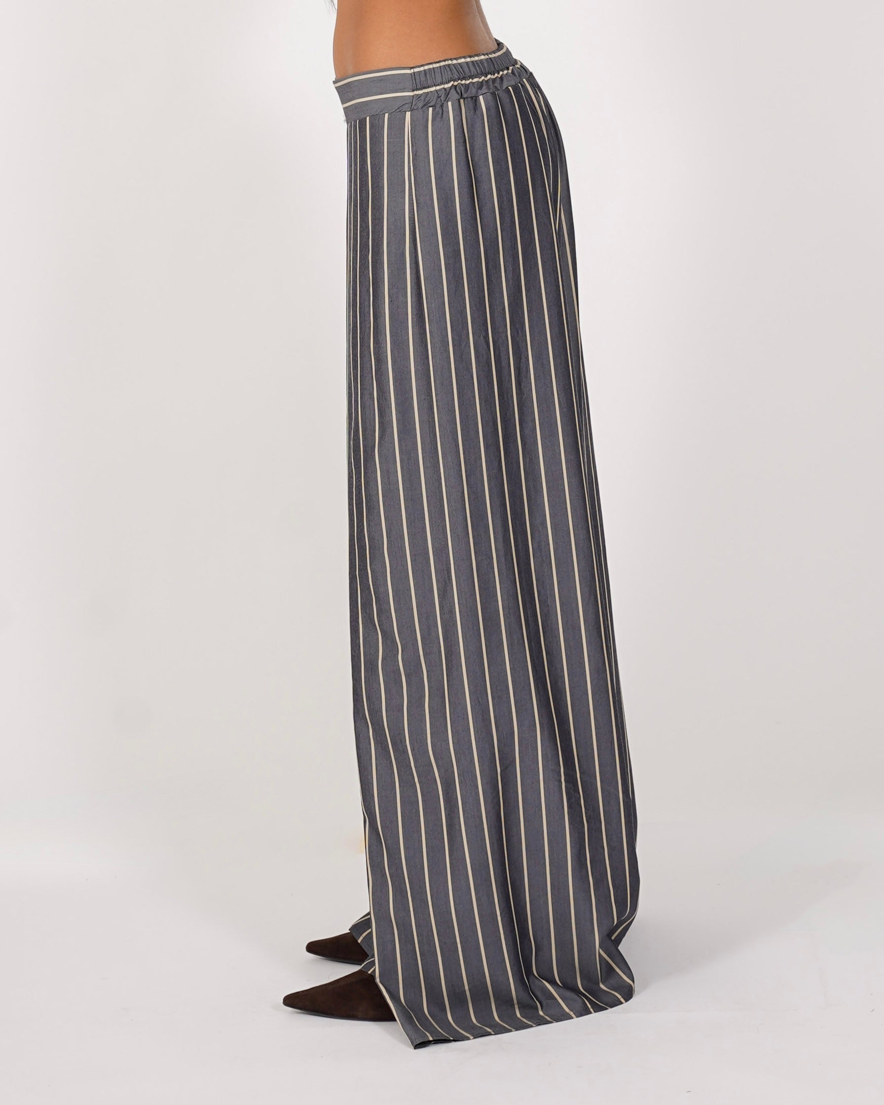 Pantaloni con baschina e gamba larga - Giuditta