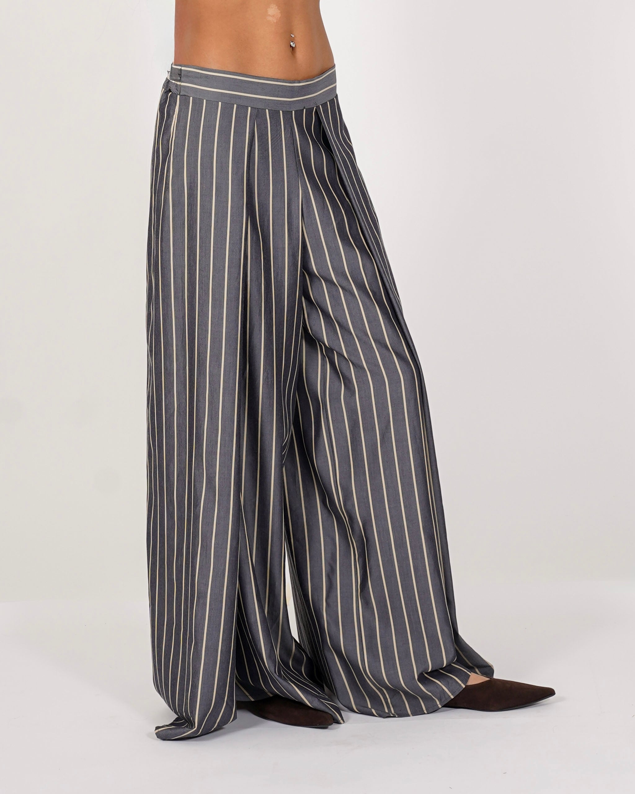 Pantaloni con baschina e gamba larga - Giuditta