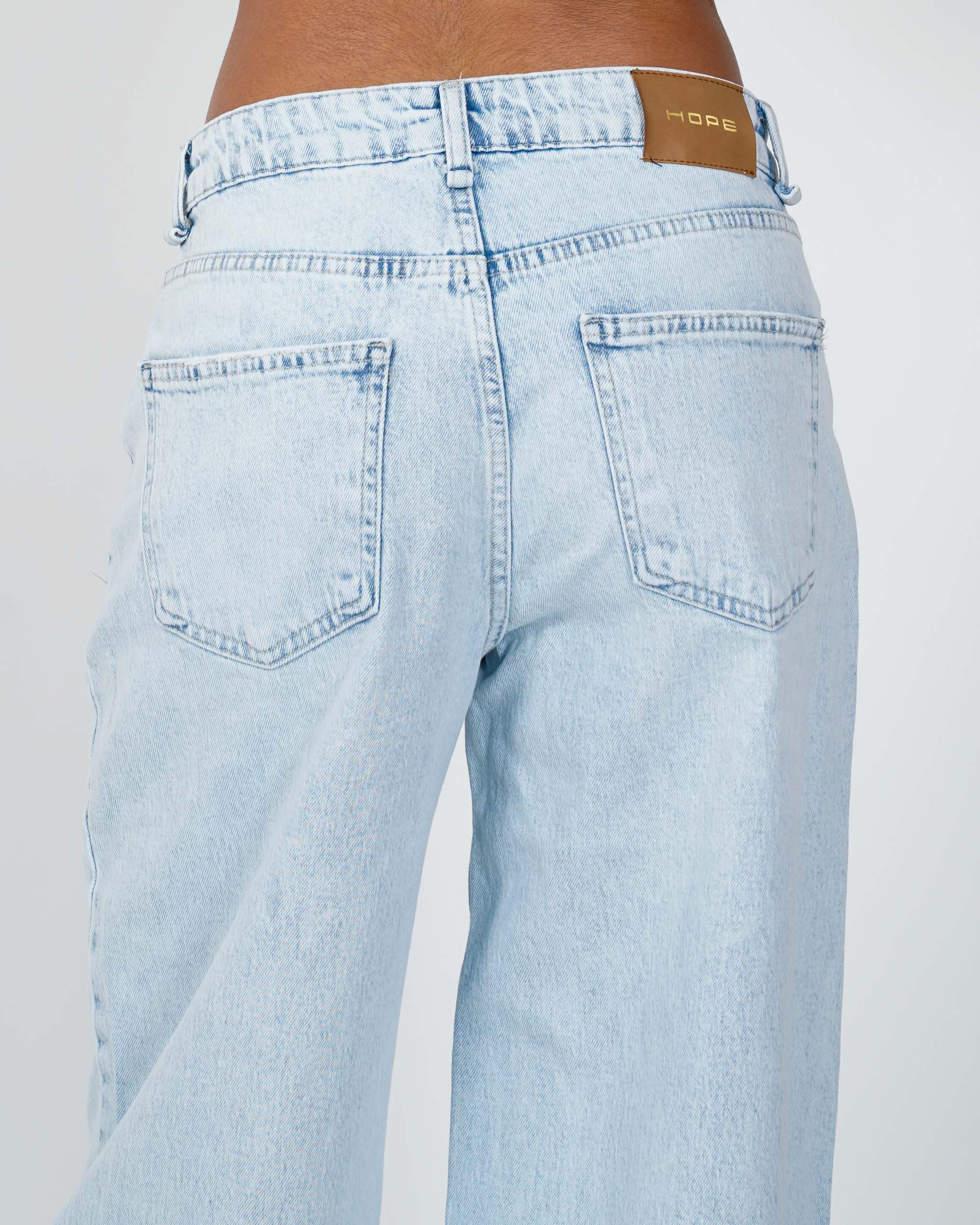 Jeans balloon fit in tela denim - Contenta