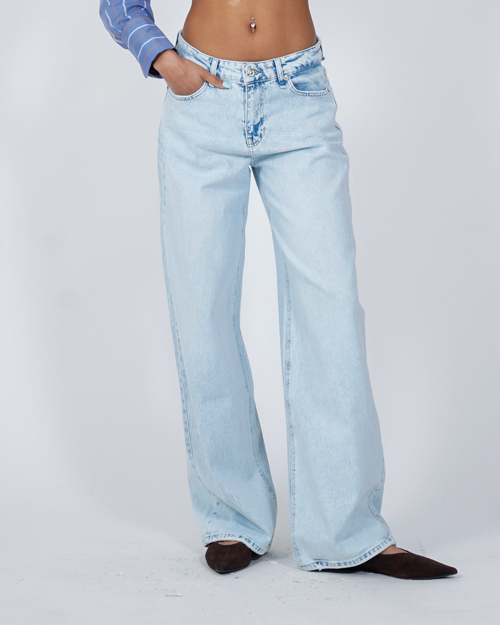 Jeans balloon fit in tela denim - Contenta