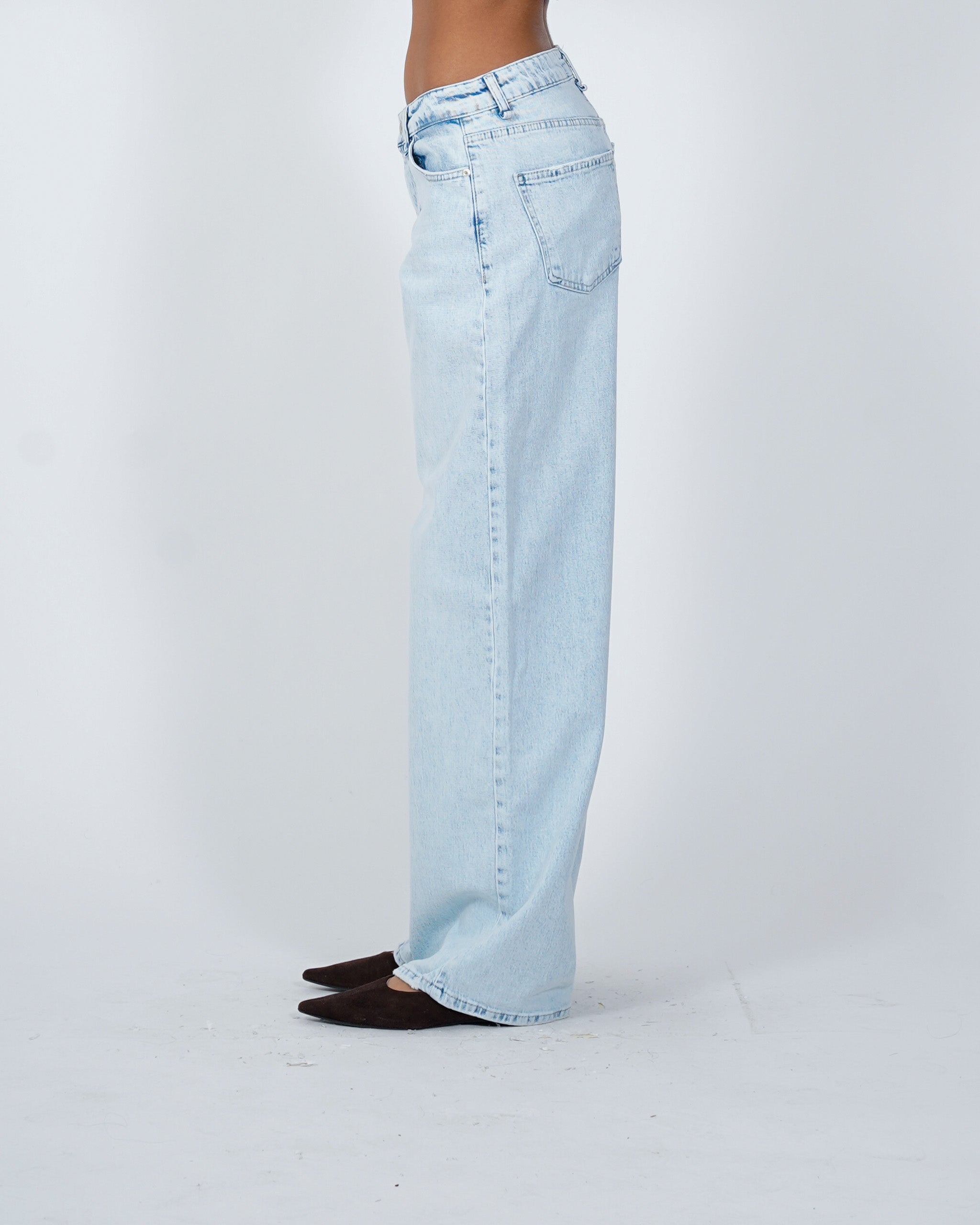 Jeans balloon fit in tela denim - Contenta