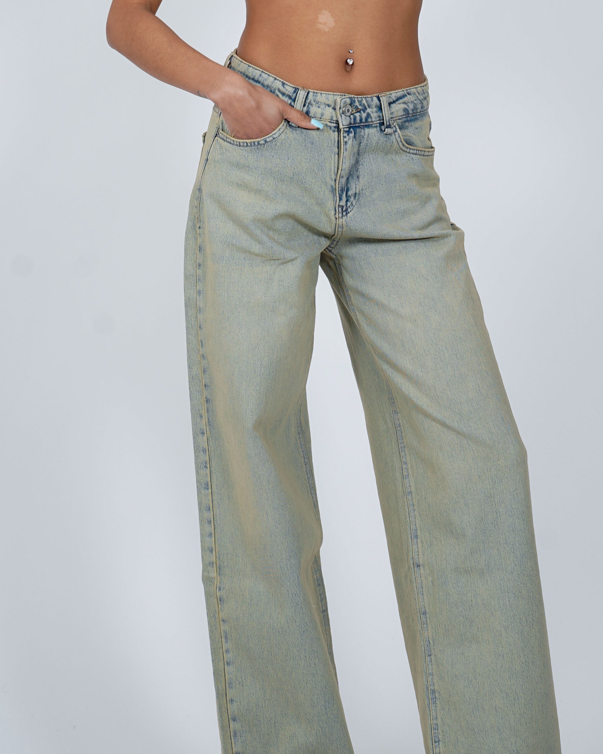 Jeans balloon fit in tela denim - Contenta