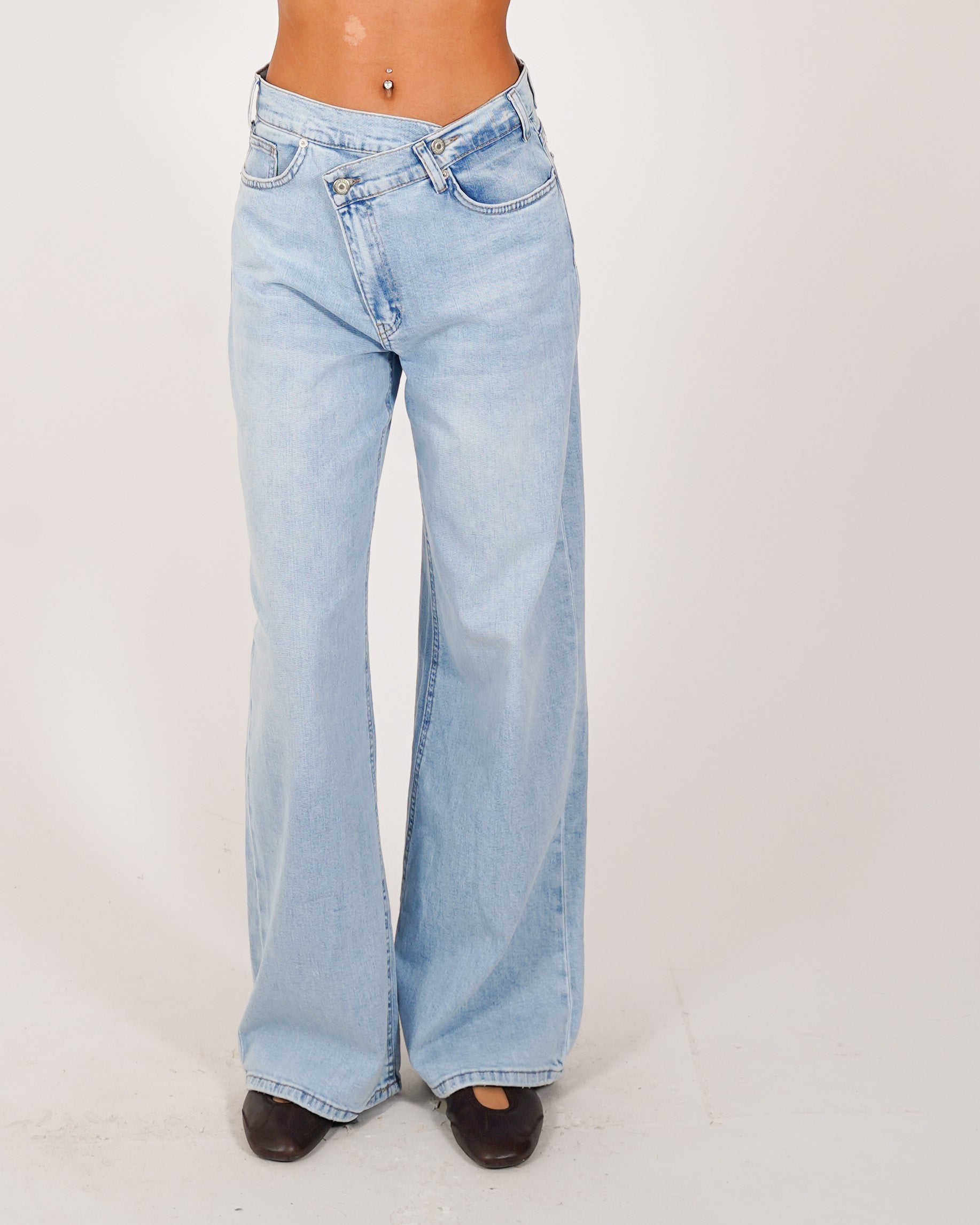 Jeans con dettaglio regular fit in tela denim - Ferita