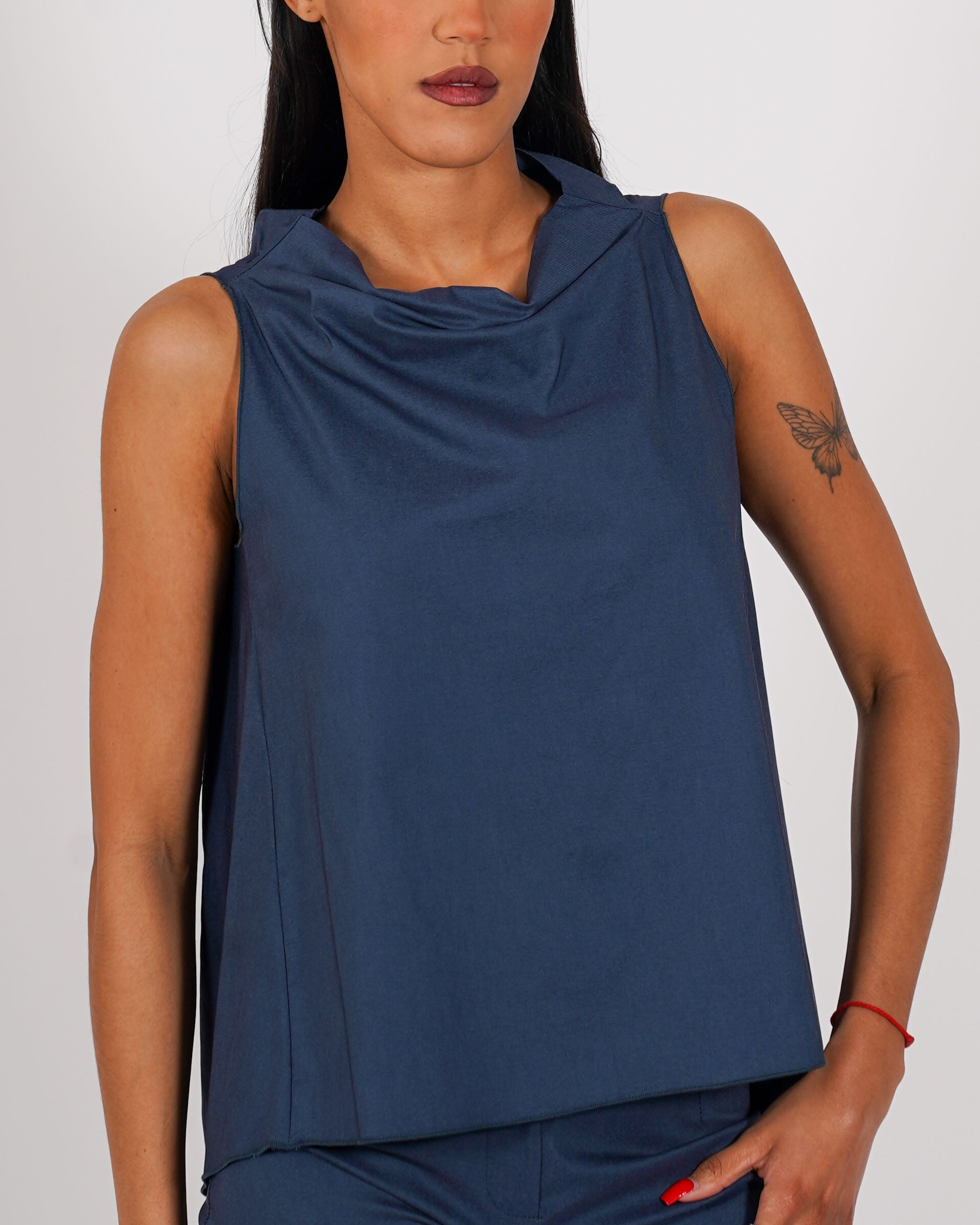 Blusa smanicata in bengalina stretch - Tricella