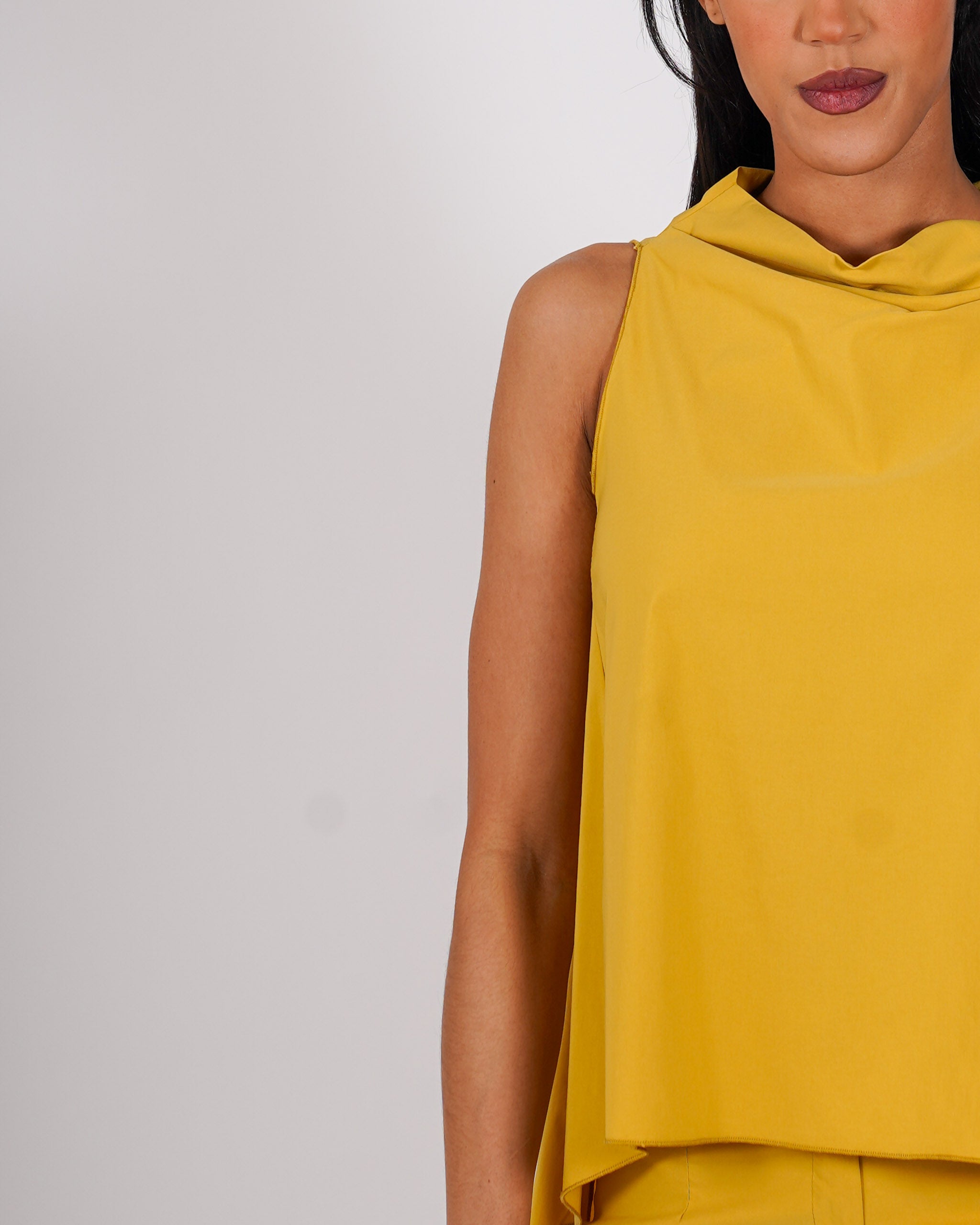 Blusa smanicata in bengalina stretch - Tricella