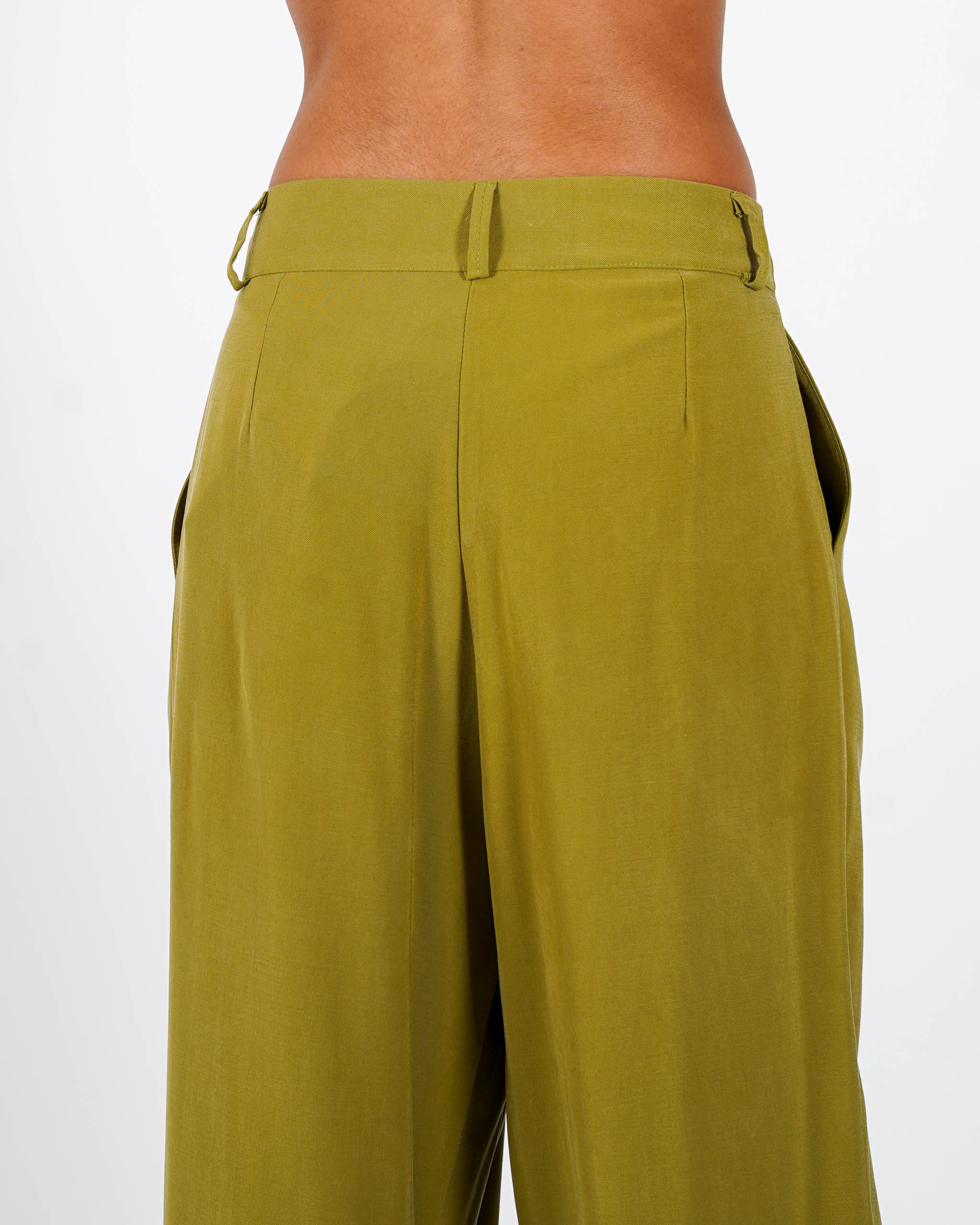 Pantaloni con pences a gamba larga in ecofibra - Micaela