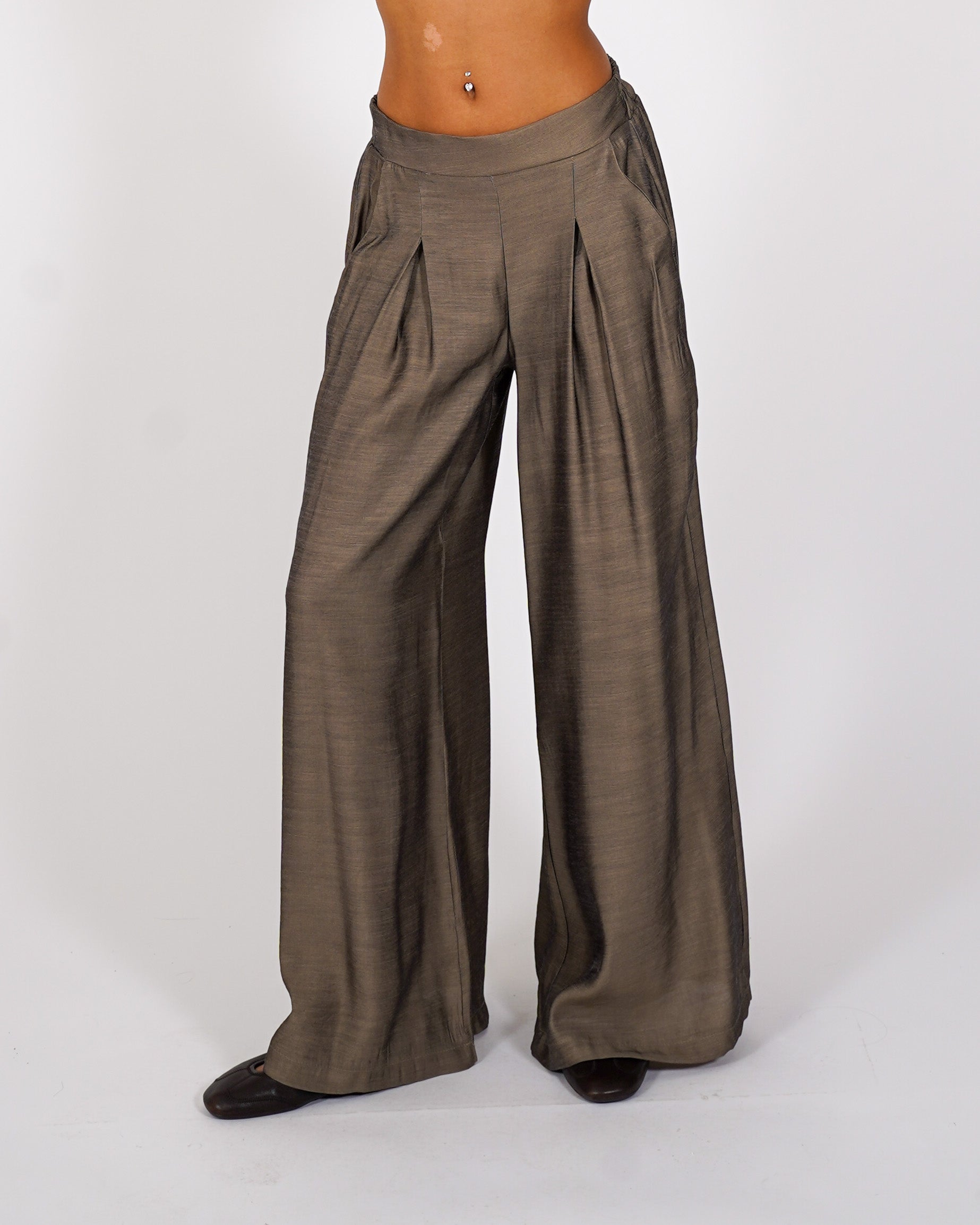 Pantaloni palazzo con pence in tessuto fluido - Kosice