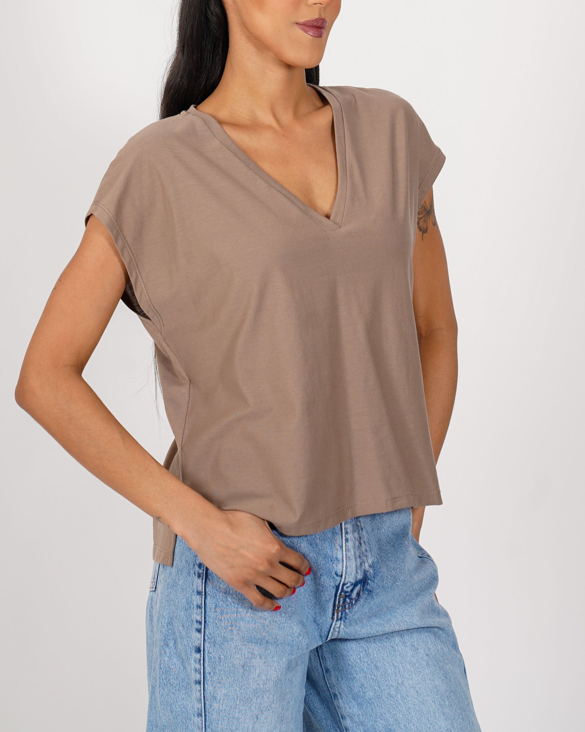 Shirt scollo a v con vestibilità regular in cotone - Illusa