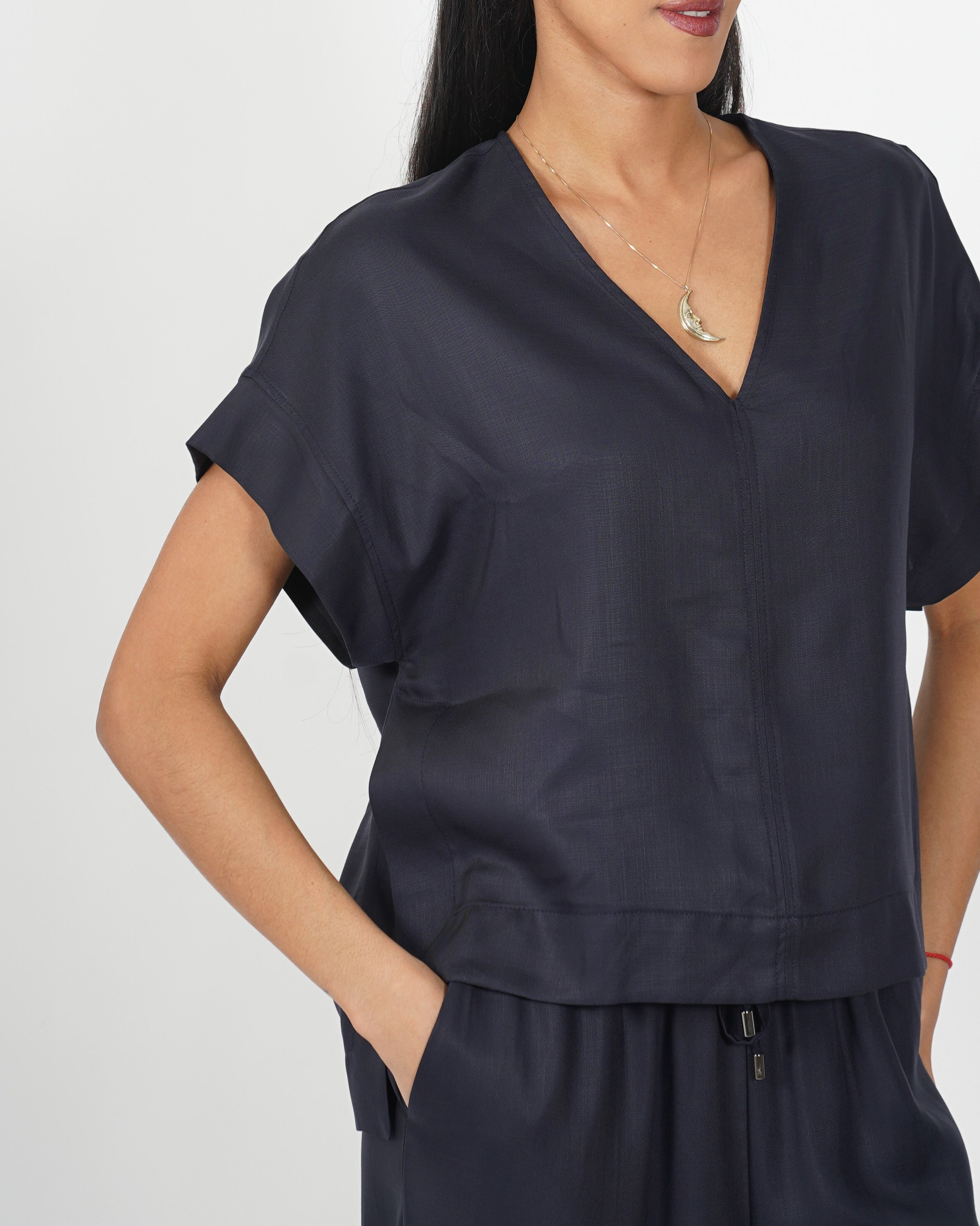 Blusa scollo a v in tessuto lyocell - Orazia