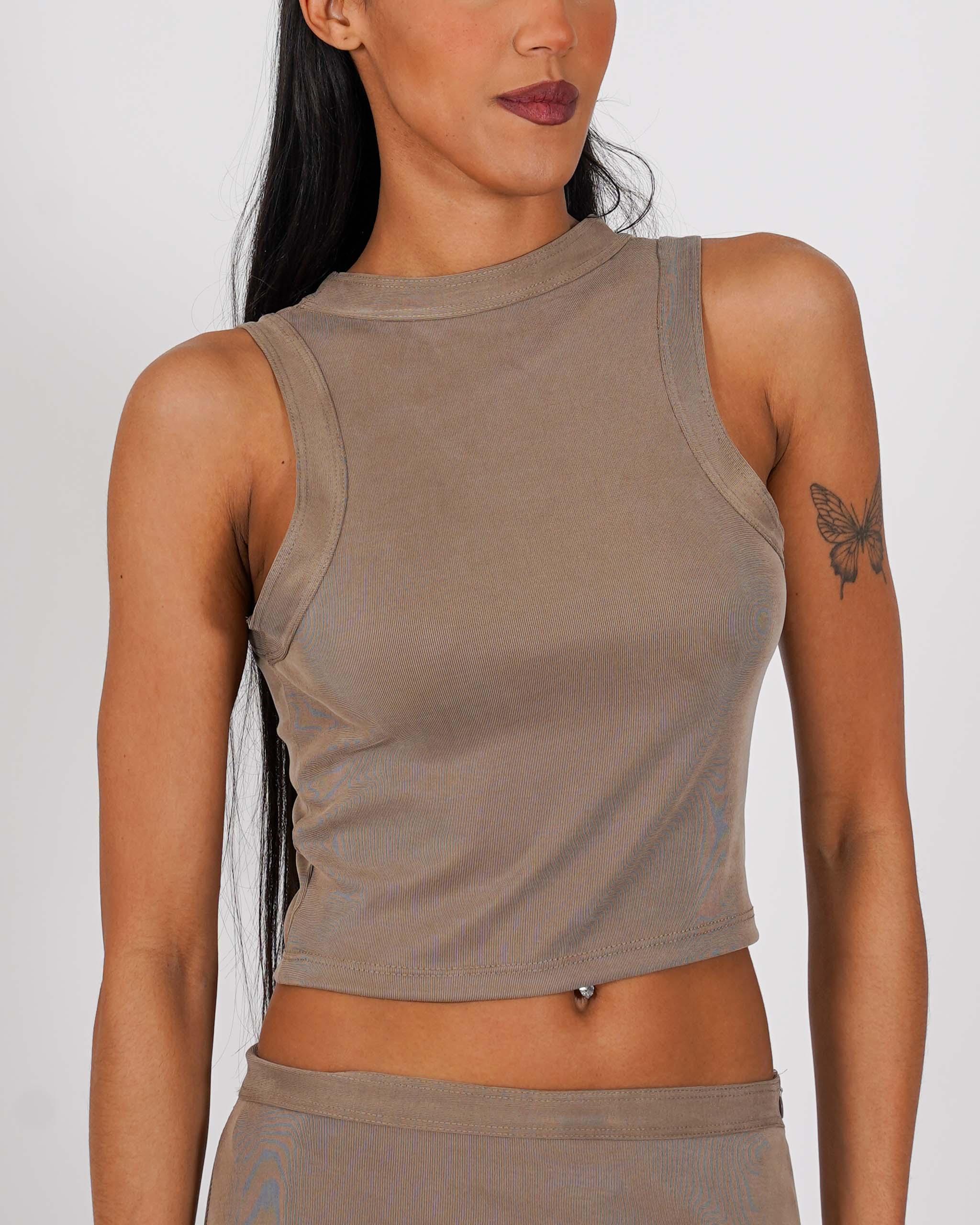 Canotta cropped in mano viscosa - Acineta