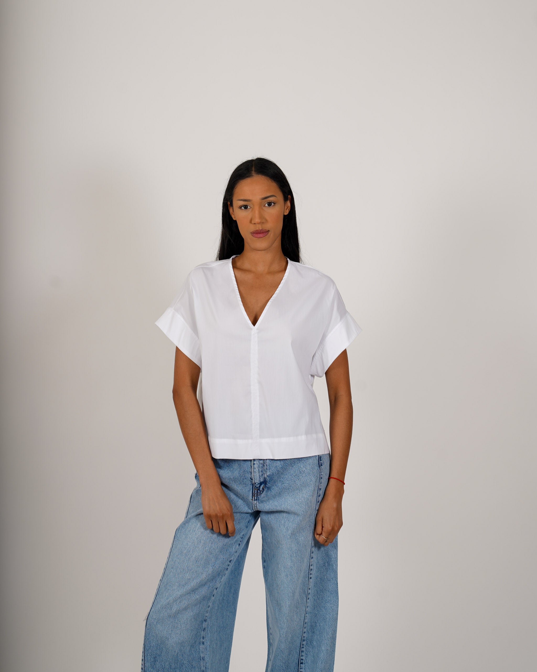 Blusa scollo a v in cotone - Arlena