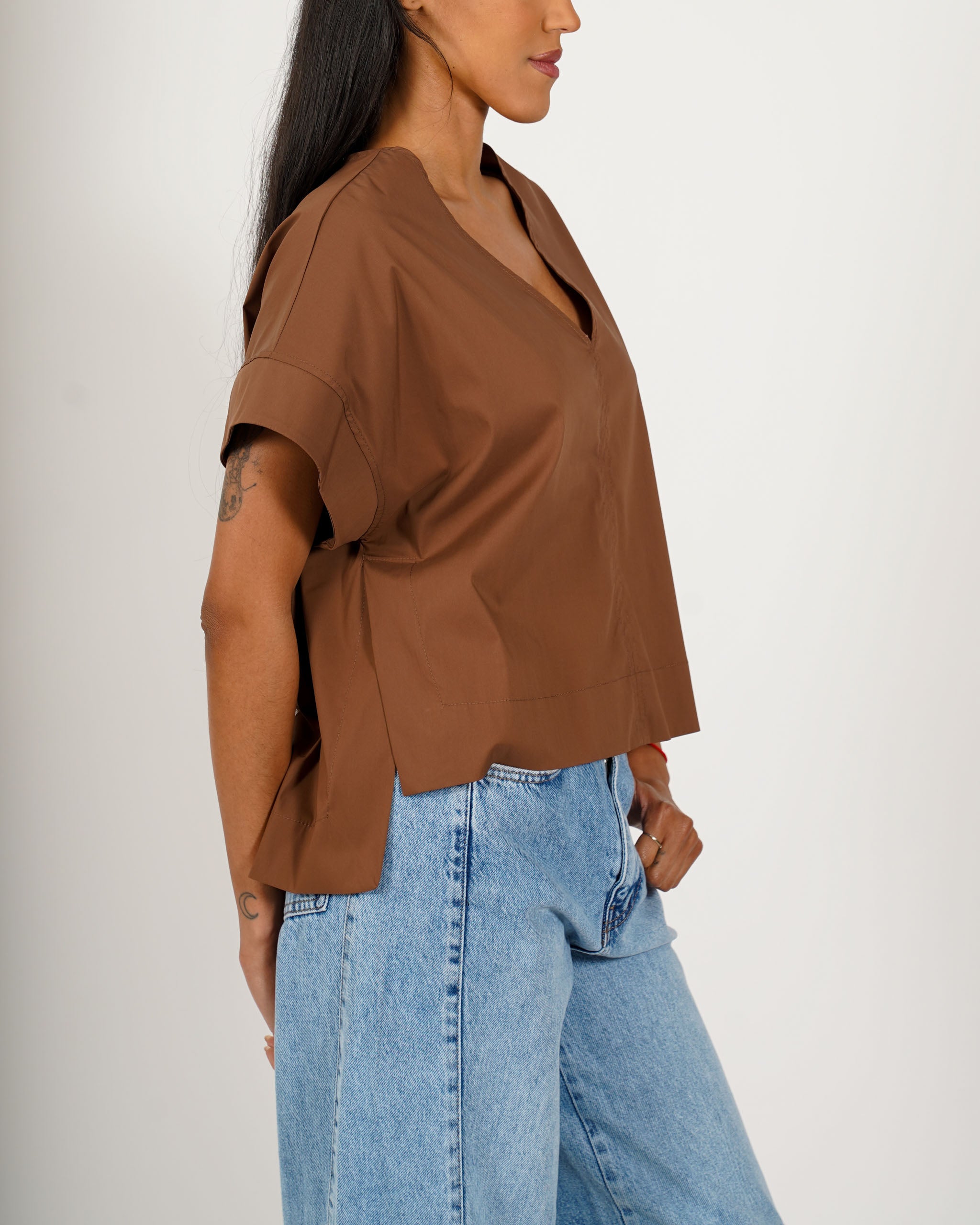 Blusa scollo a v in cotone - Arlena