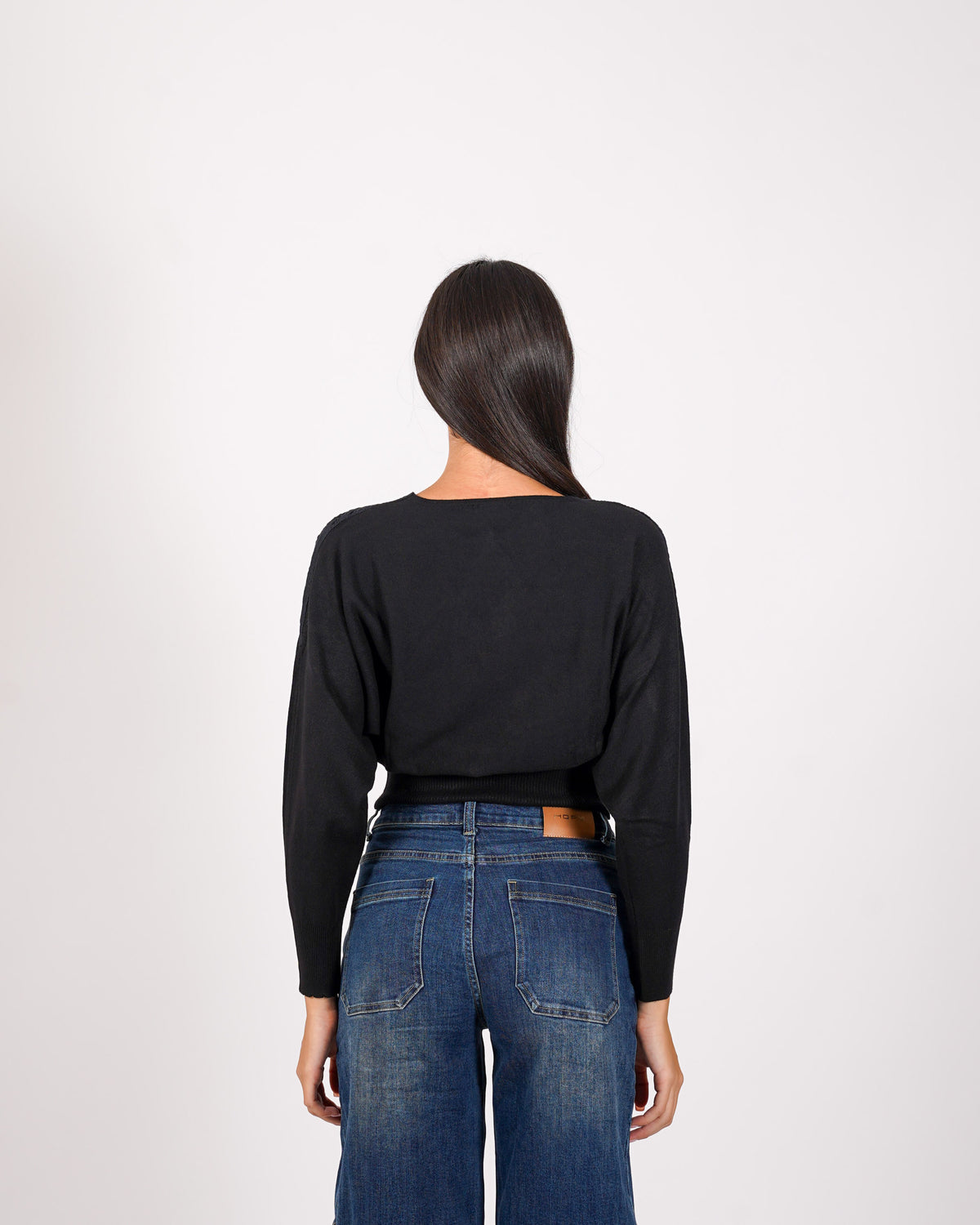 Maglia girocollo con ricamo - Umbra