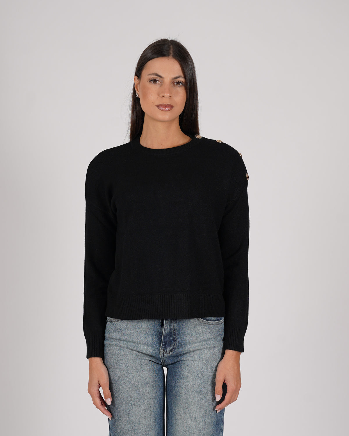 Maglia girocollo con bottoni oro - Morbida