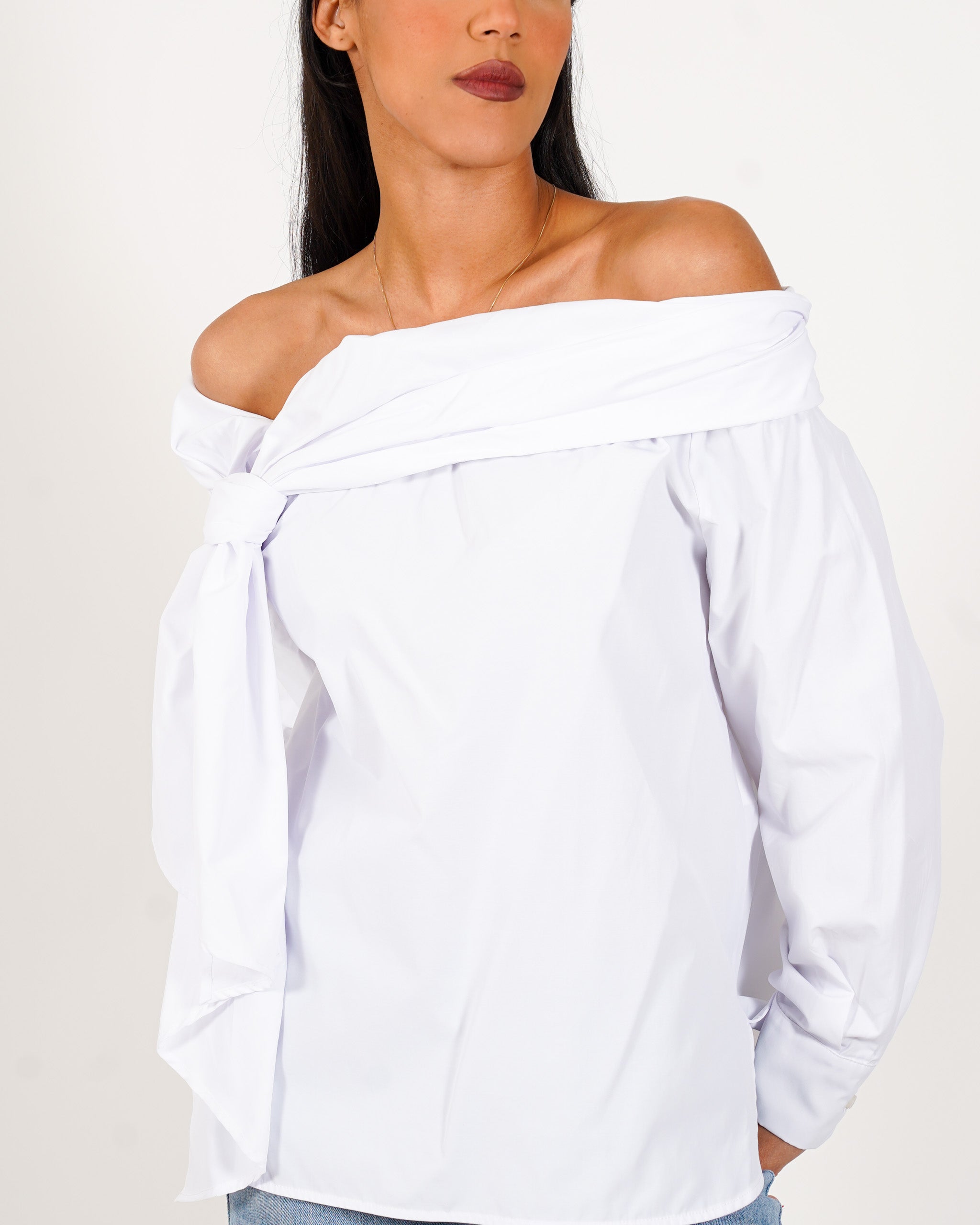 Blusa scollo a barca con nodo - Tragica