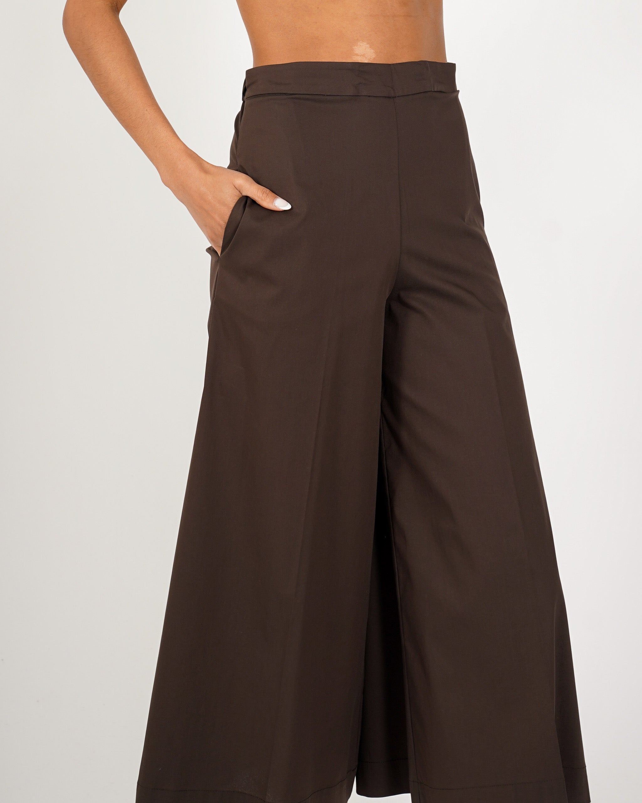 Pantaloni cropped in cotone - Sorpresa