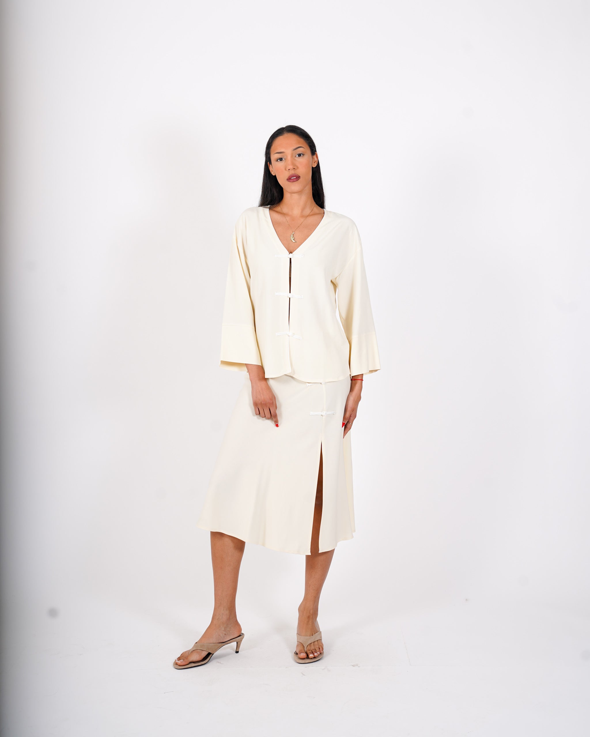 kimono con profilo in contrasto - Colata