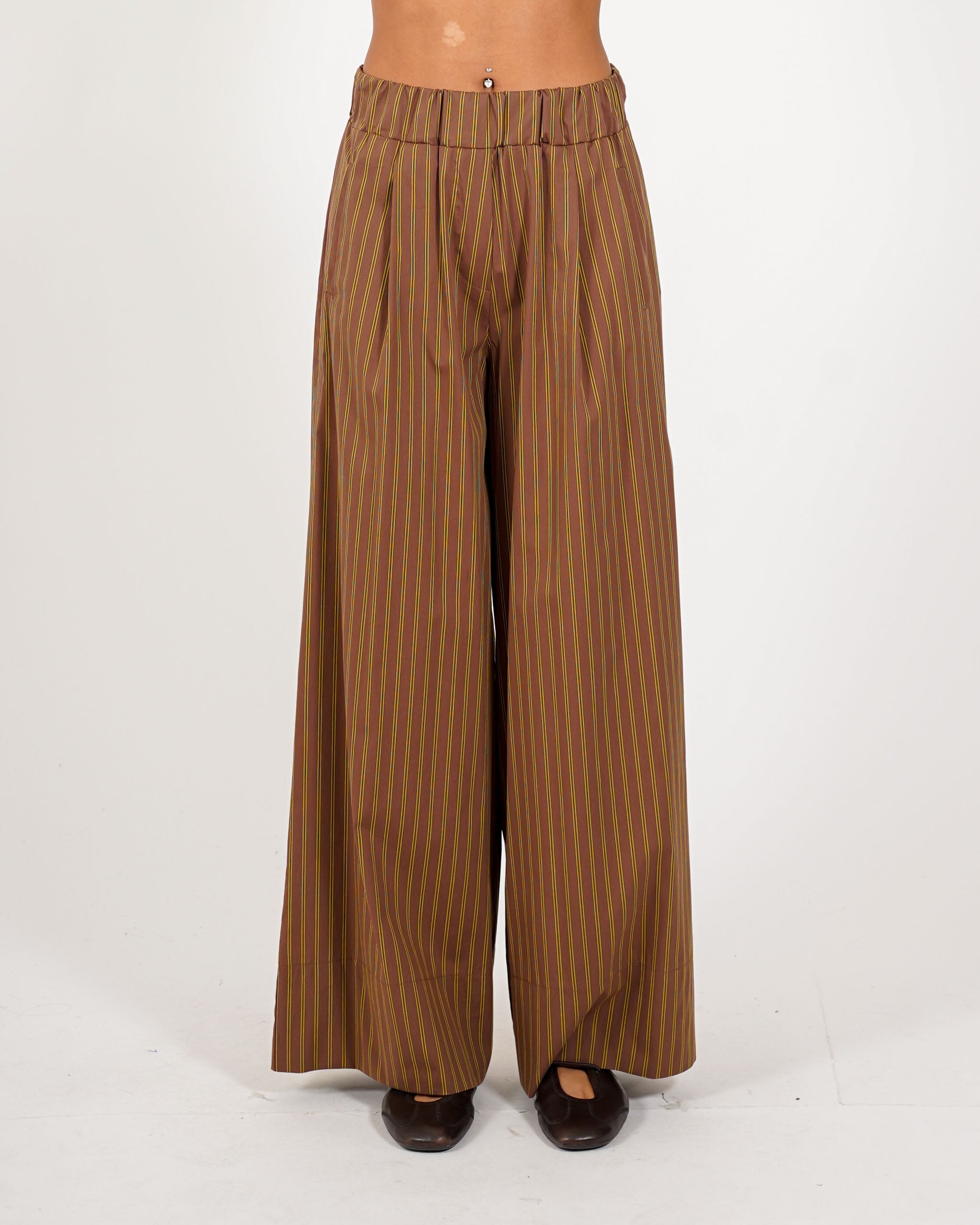 Pantaloni con baschina a gamba larga - Usata