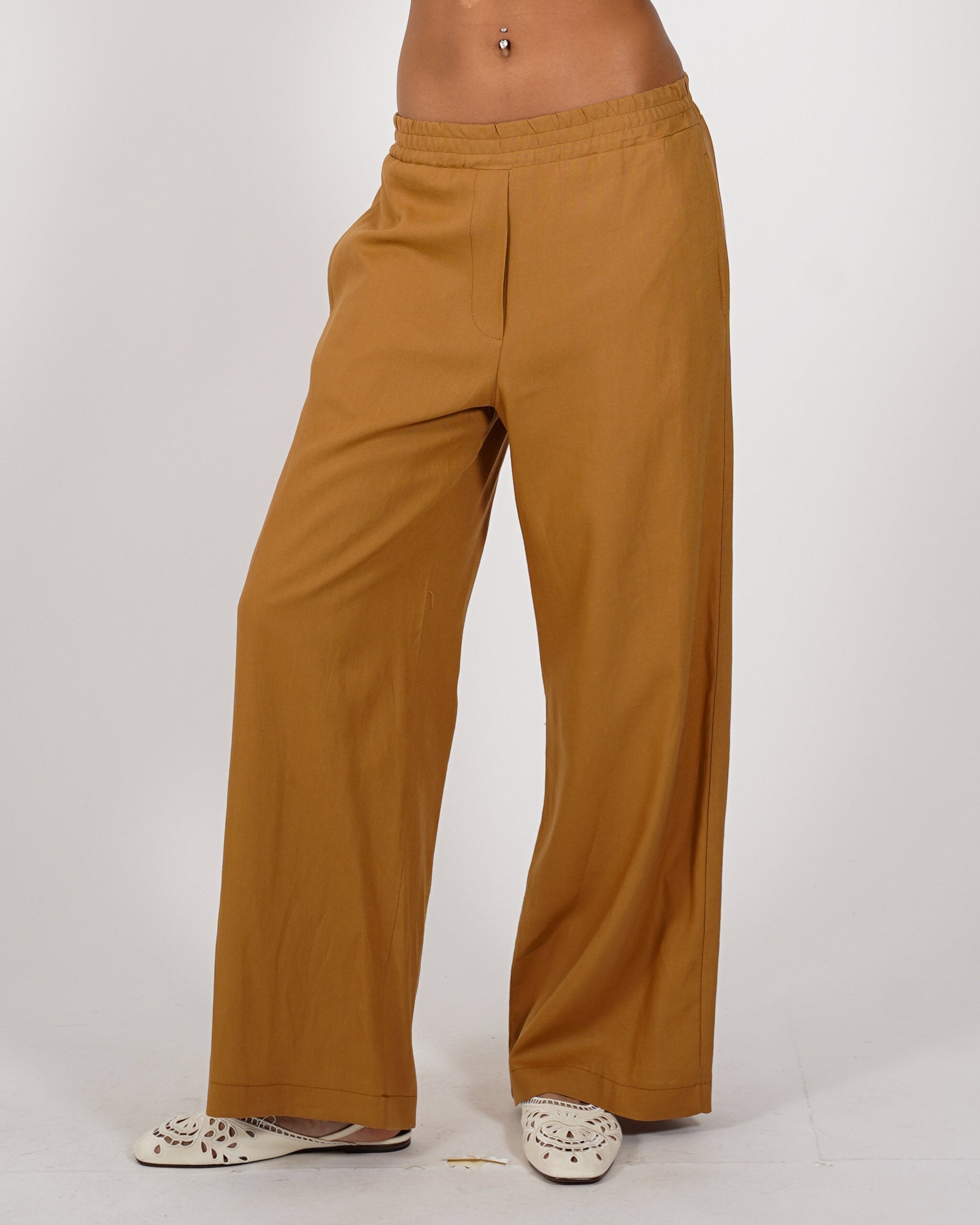 Pantaloni con baschina e gamba larga - Vivace