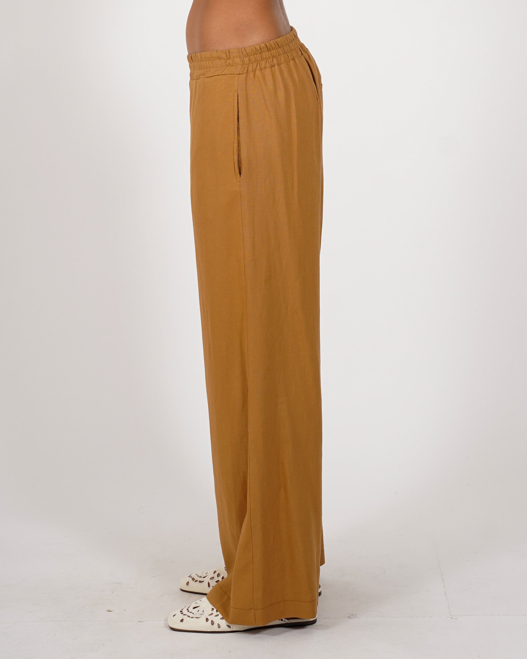 Pantaloni con baschina e gamba larga - Vivace