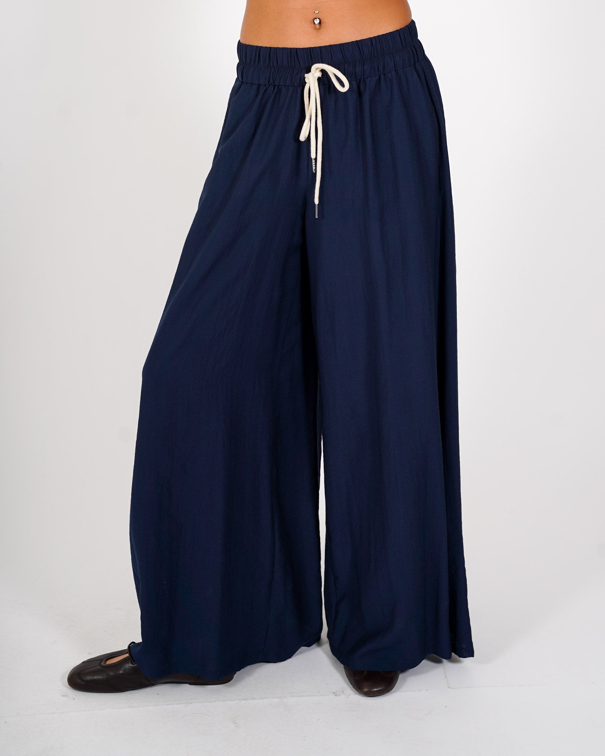 Pantaloni con coulisse e tasche - Kisha