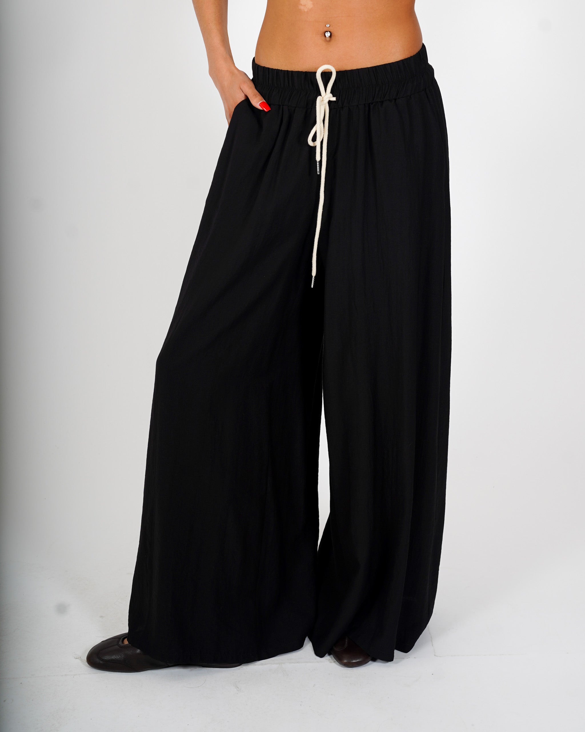 Pantaloni con coulisse e tasche - Kisha