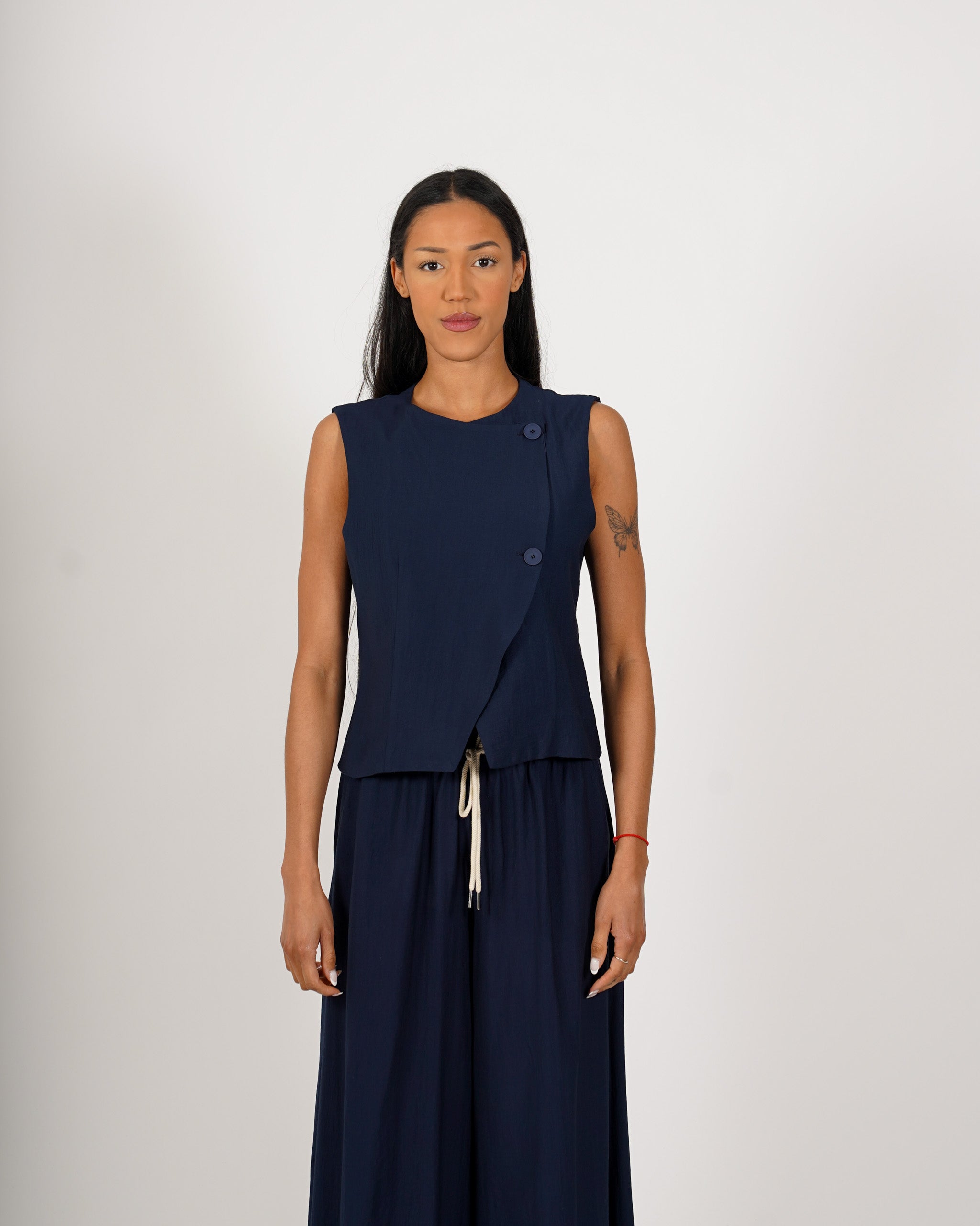 Gilet monopetto con chiusura laterale - Precisa