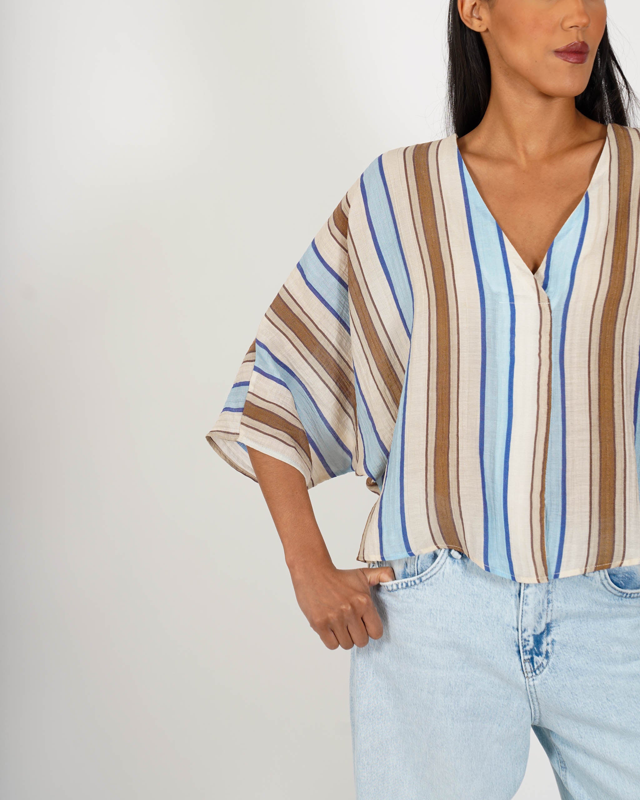 Blusa smanicata scollo a v in cotone - Gelata