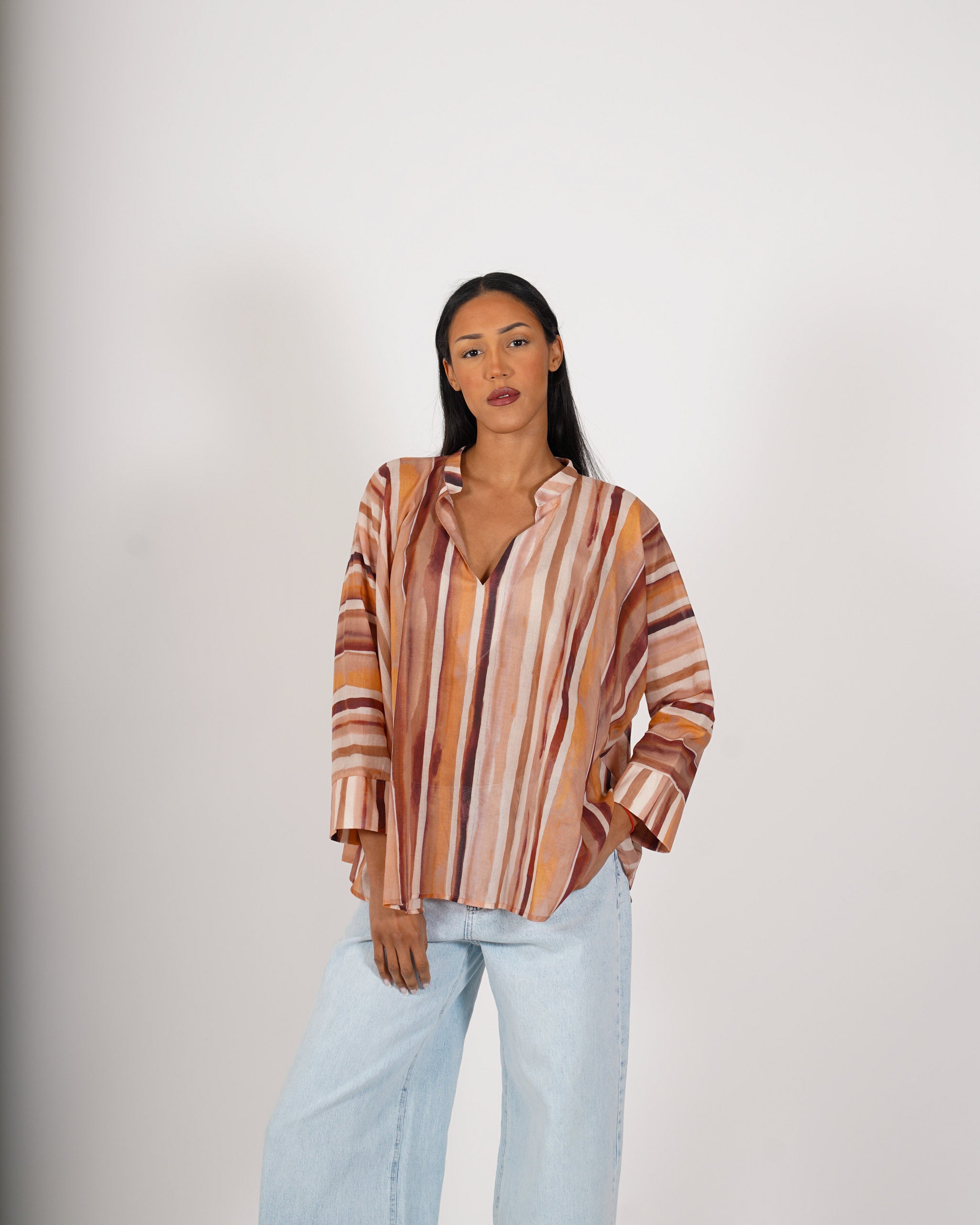 Blusa rigata scollo a v in cotone - Ghiacciata