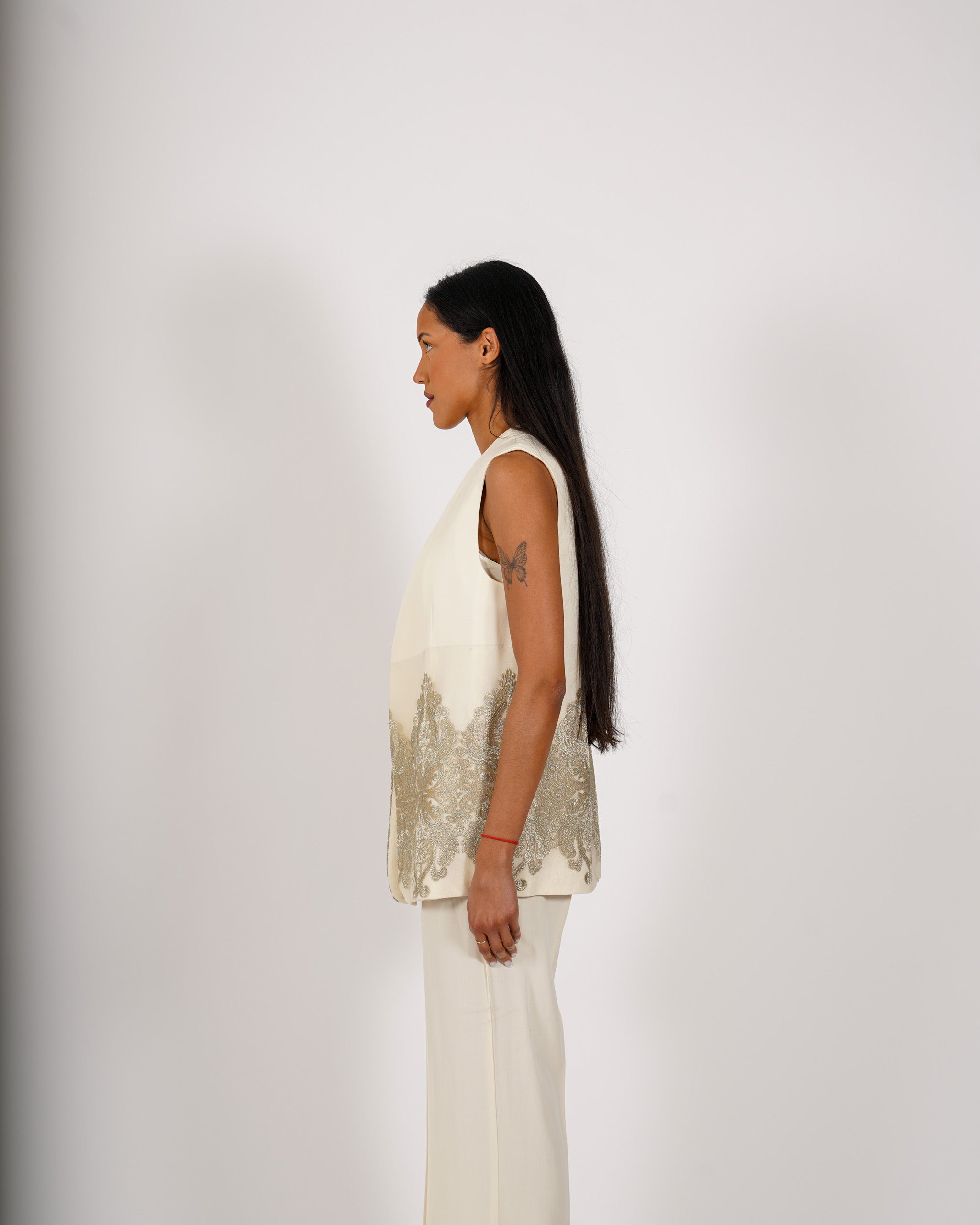 Gilet lungo con ricamo oro - Ghiotta